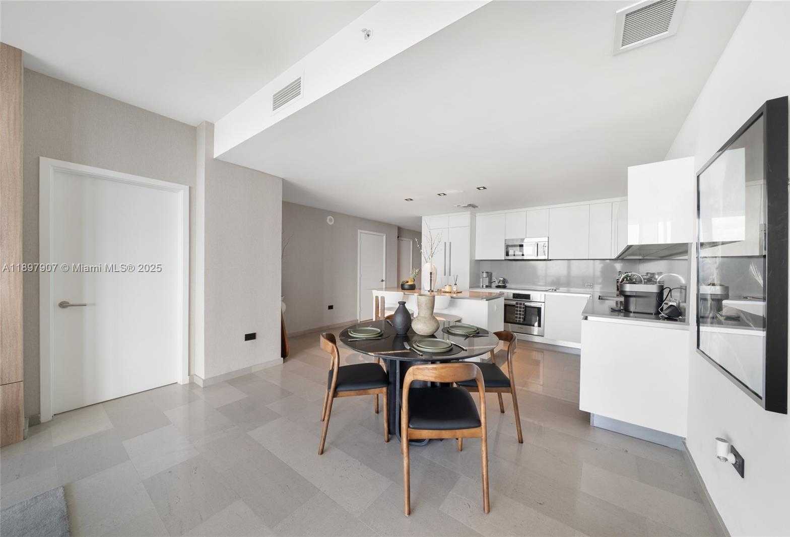 Small Image of 88 SOUTH WEST 7TH ST #3910, Miami Number 8