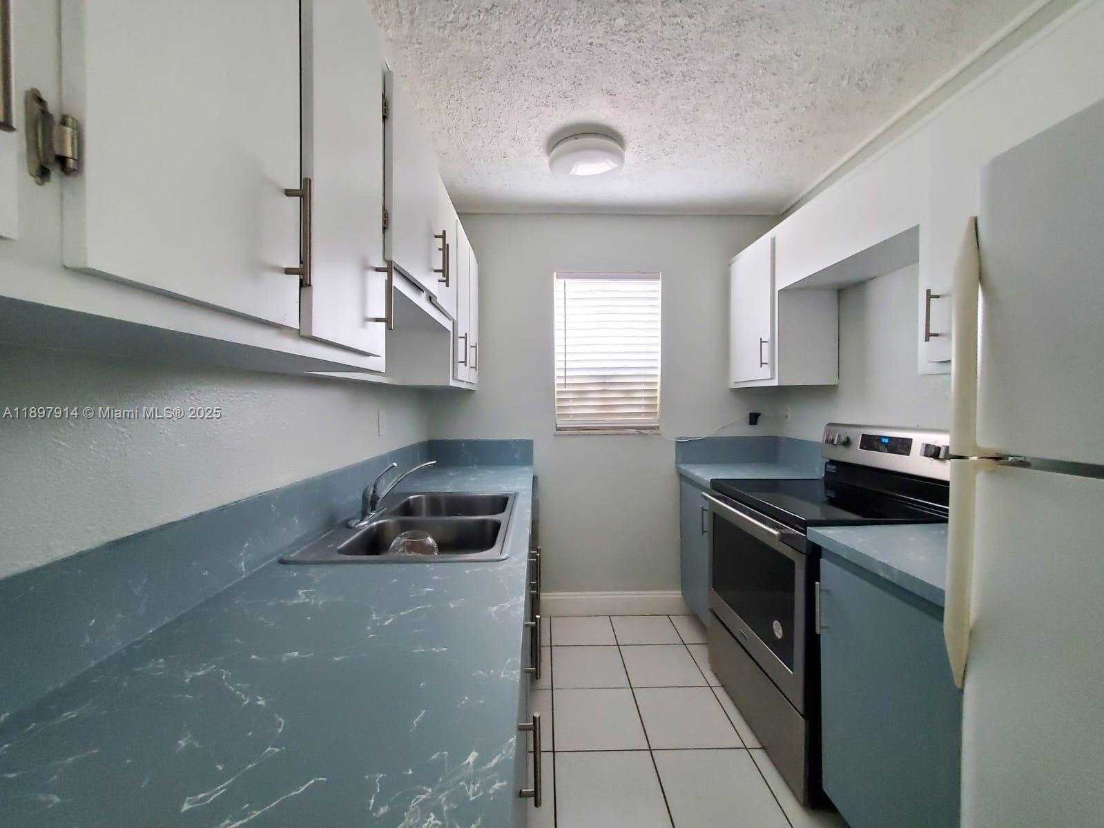 Small Image of 201 178TH DR #340, Sunny Isles Beach Number 8