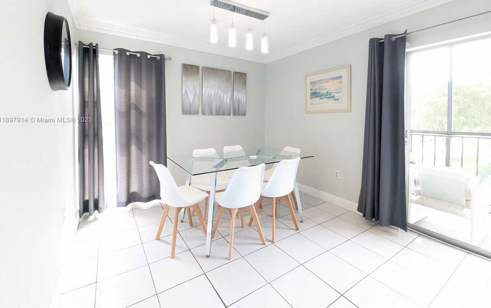 Small Image of 201 178TH DR #340, Sunny Isles Beach Number 9