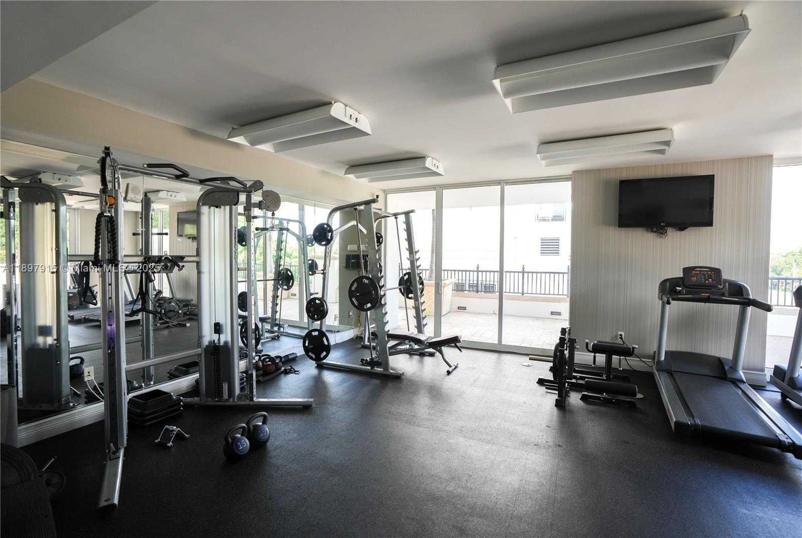 Small Image of 4100 SALZEDO ST #916, Coral Gables Number 17