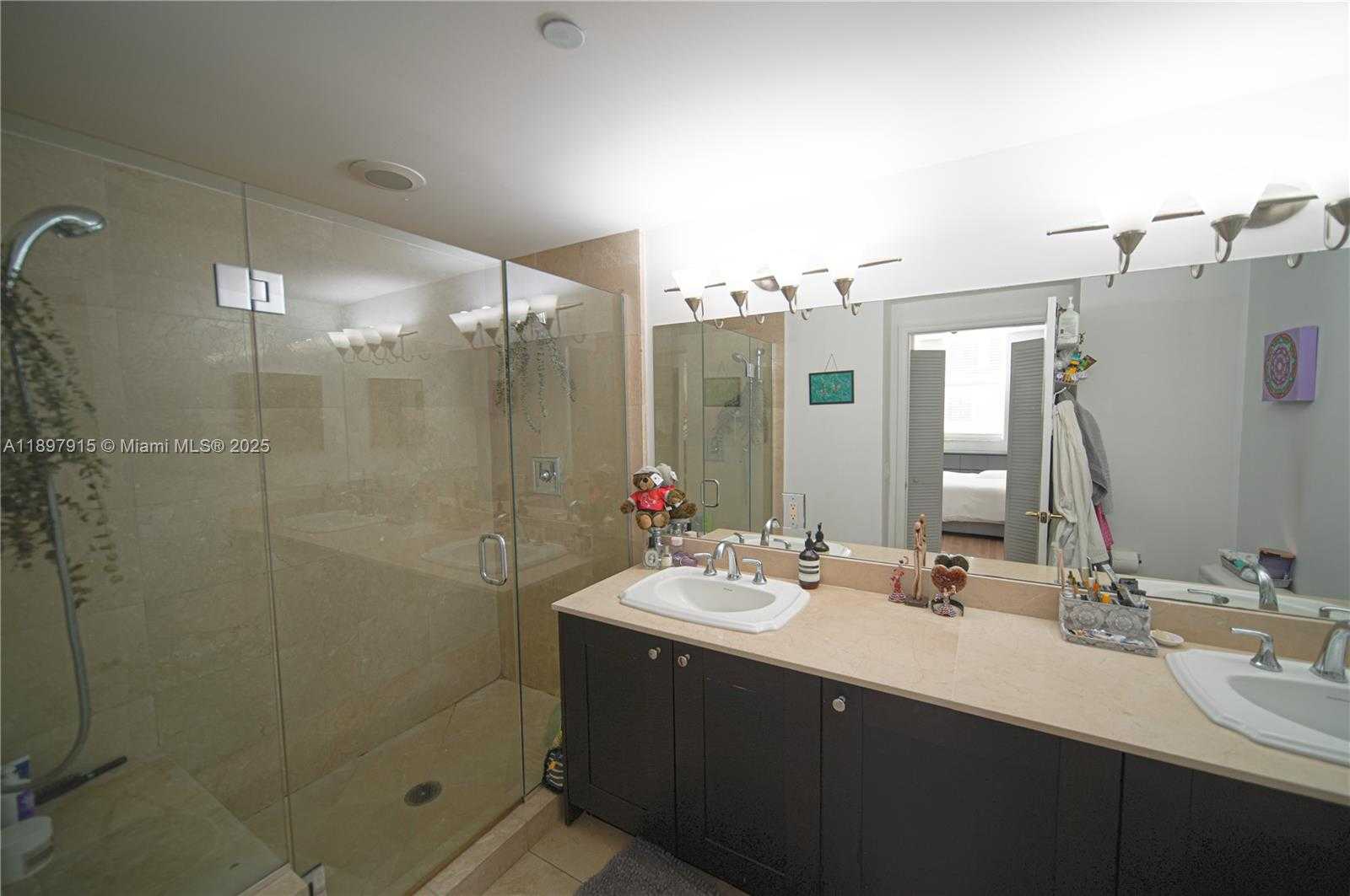 Small Image of 4100 SALZEDO ST #916, Coral Gables Number 8