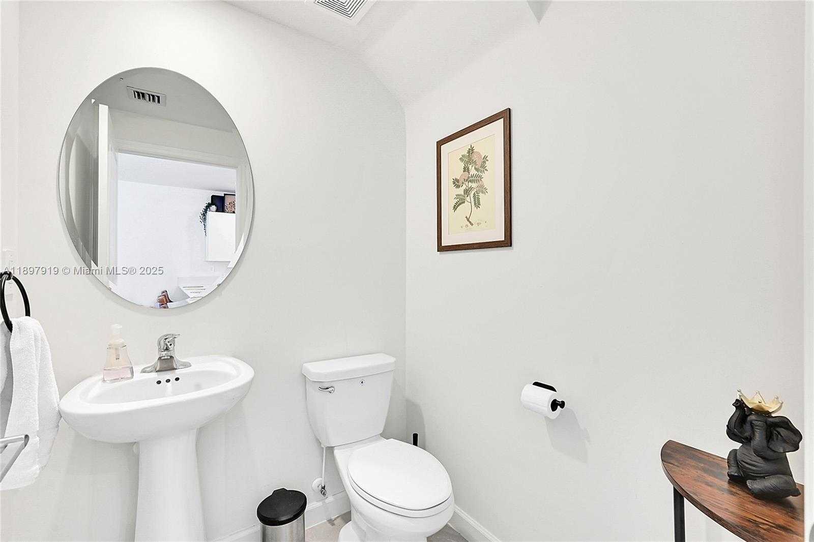 Small Image of 14832 SOUTH WEST 265TH ST, Homestead Number 19