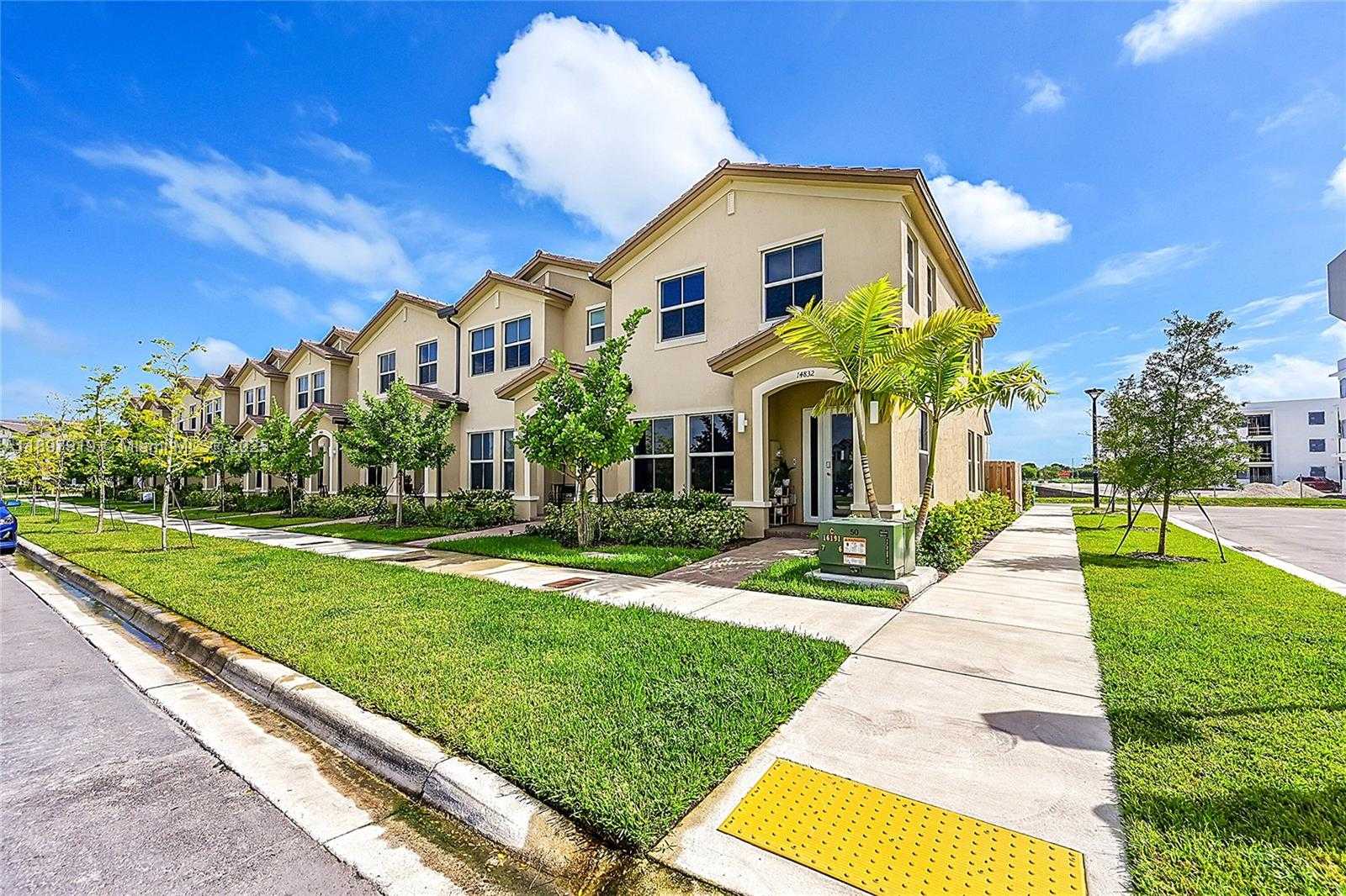 Small Image of 14832 SOUTH WEST 265TH ST, Homestead Number 4