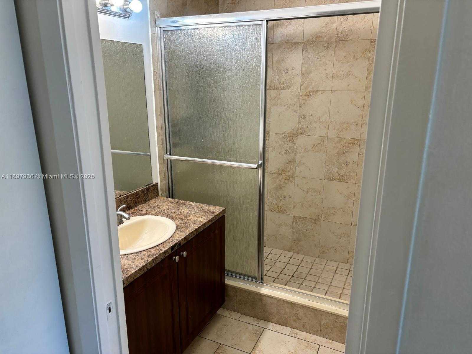 Small Image of 620 CYPRESS CLUB WAY #I13, Deerfield Beach Number 15