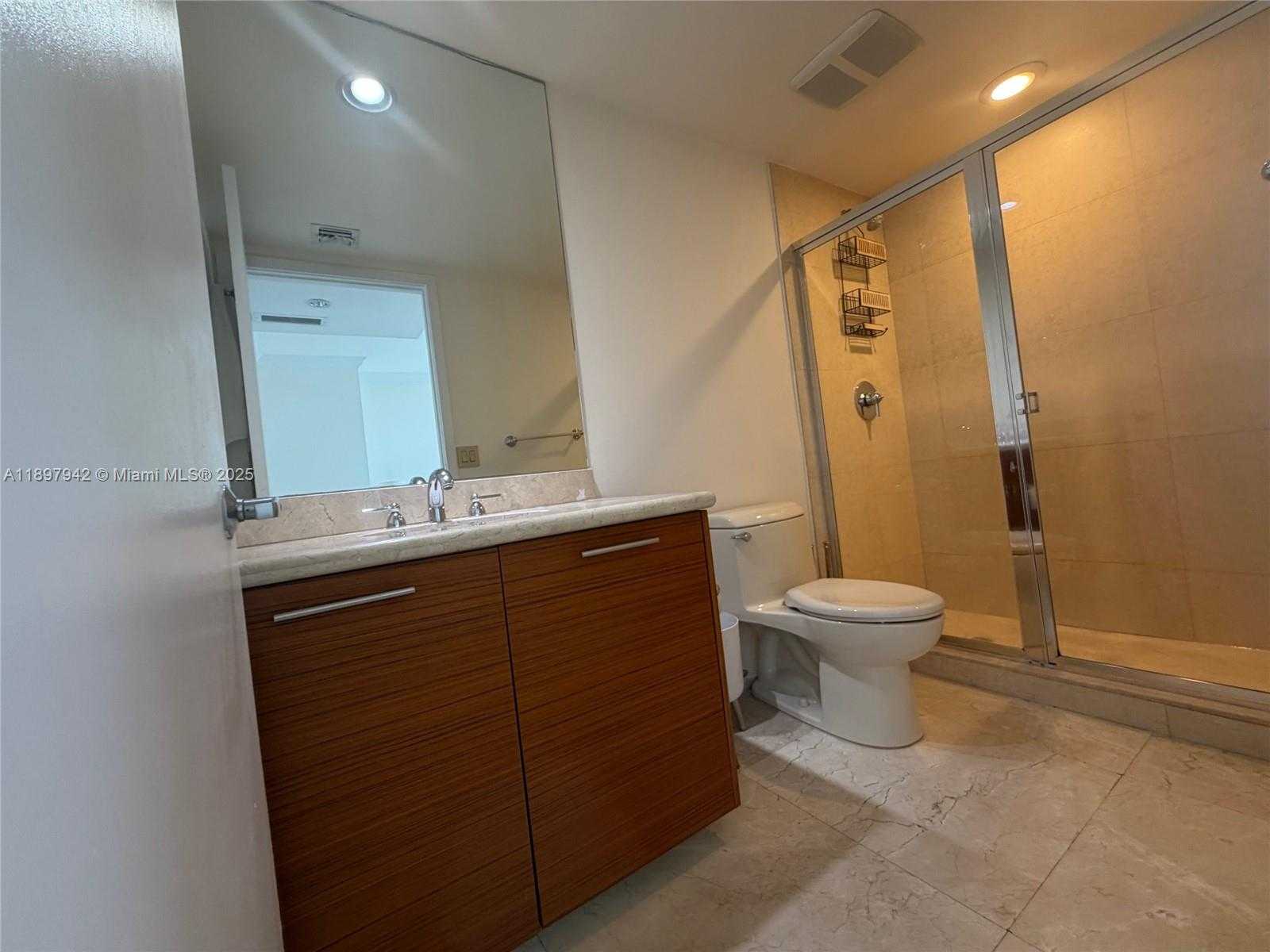 Small Image of 50 BISCAYNE BLVD #5211, Miami Number 13