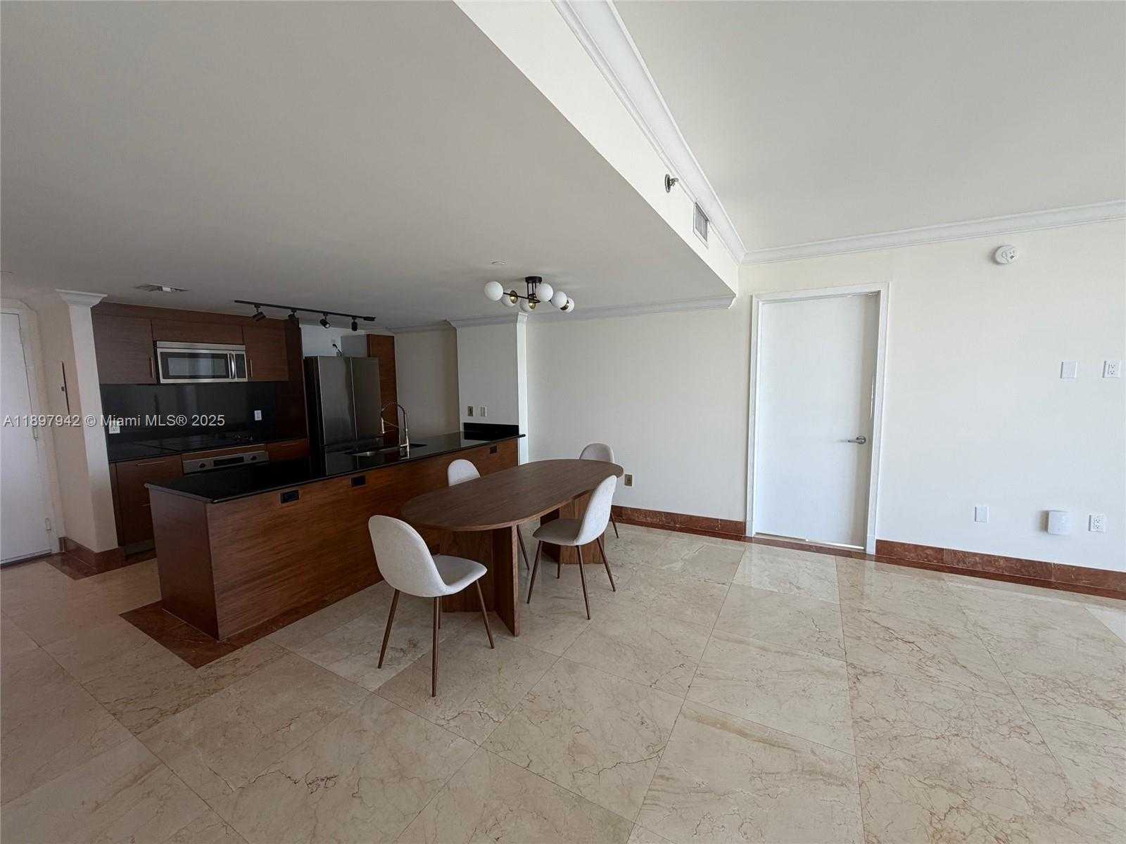 Small Image of 50 BISCAYNE BLVD #5211, Miami Number 9