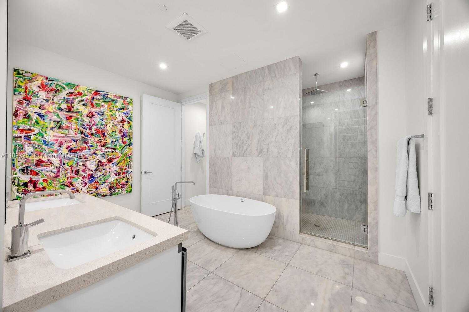 Small Image of 718 VALENCIA AVE #207, Coral Gables Number 22