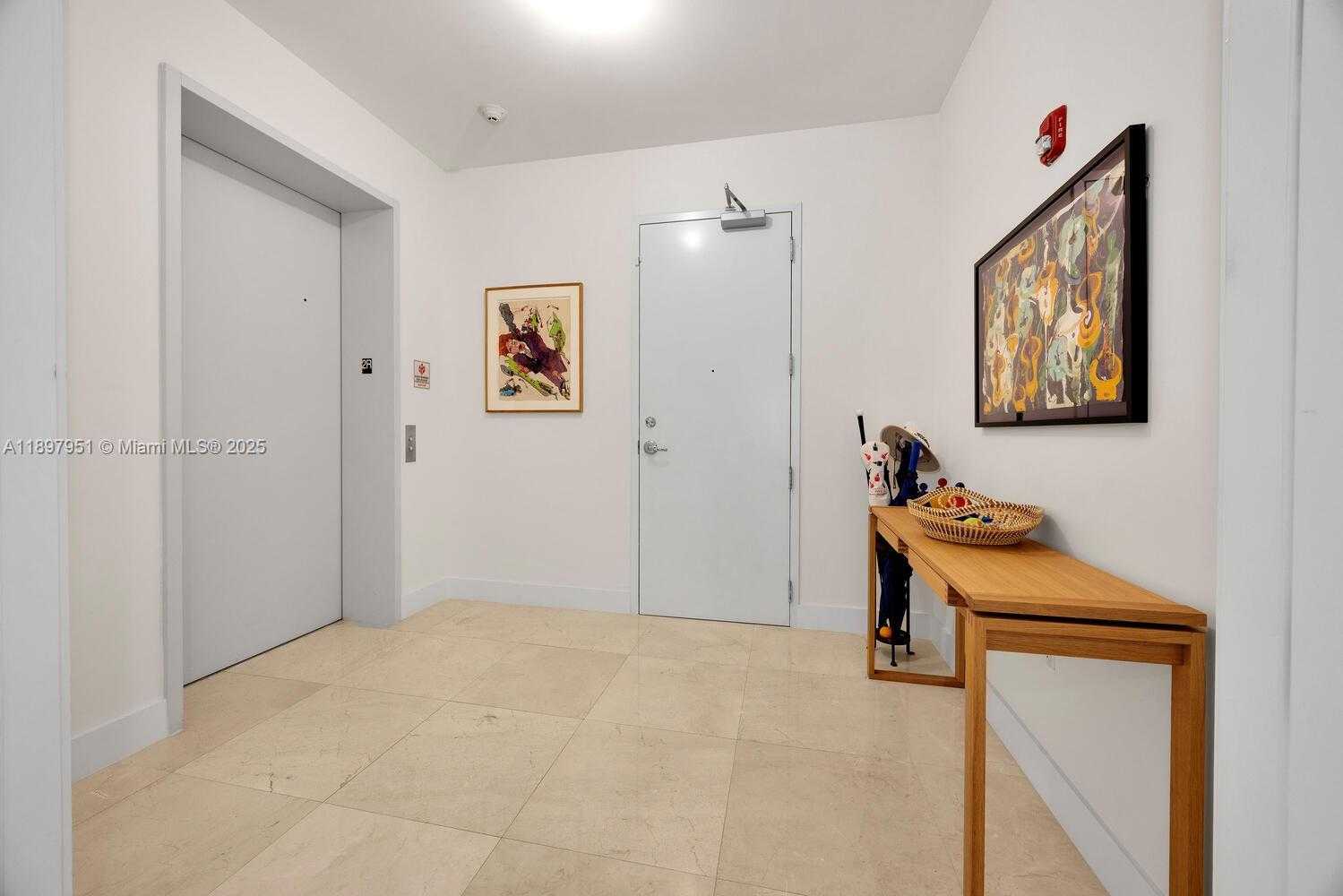 Small Image of 718 VALENCIA AVE #207, Coral Gables Number 25
