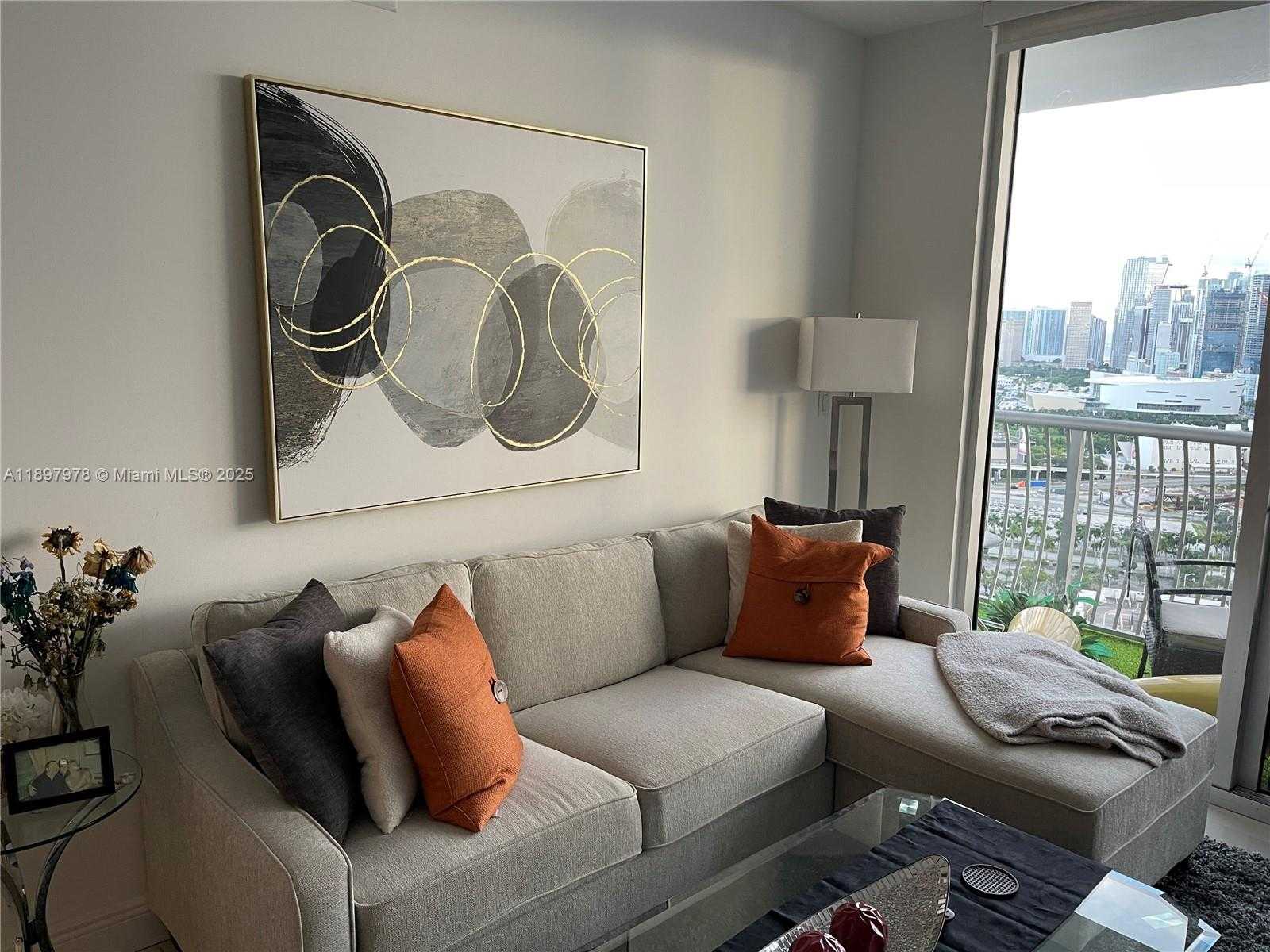 Small Image of 1750 NORTH BAYSHORE DR #3612, Miami Number 3