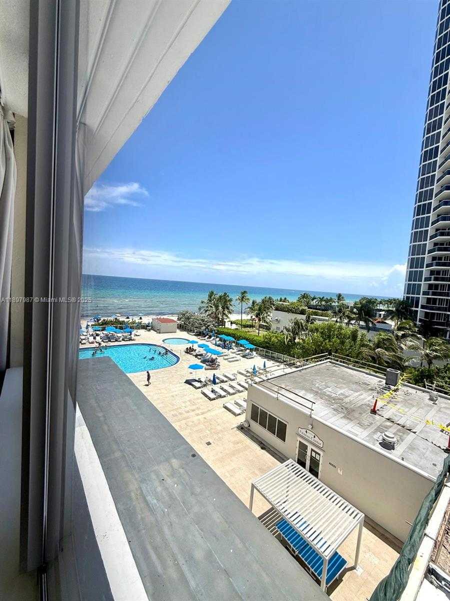 Small Image of 19201 COLLINS AVE #308, Sunny Isles Beach Number 3