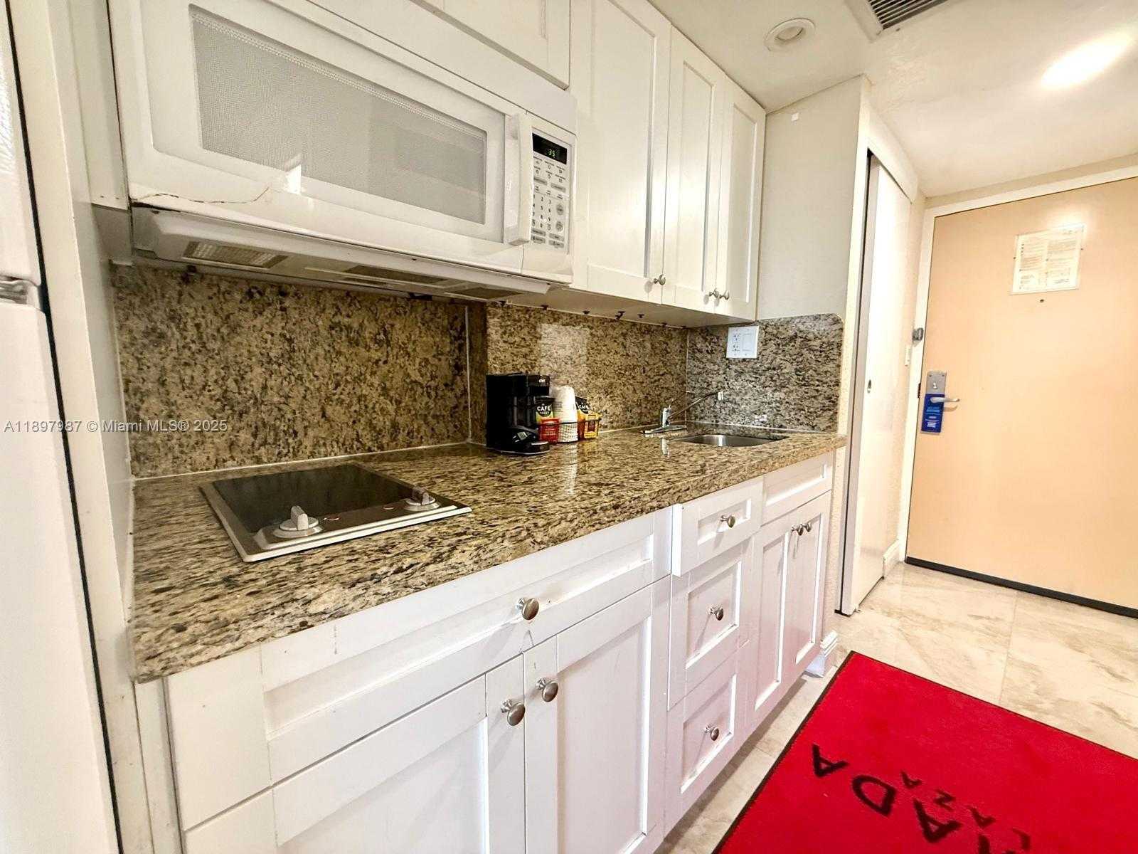 Small Image of 19201 COLLINS AVE #308, Sunny Isles Beach Number 4