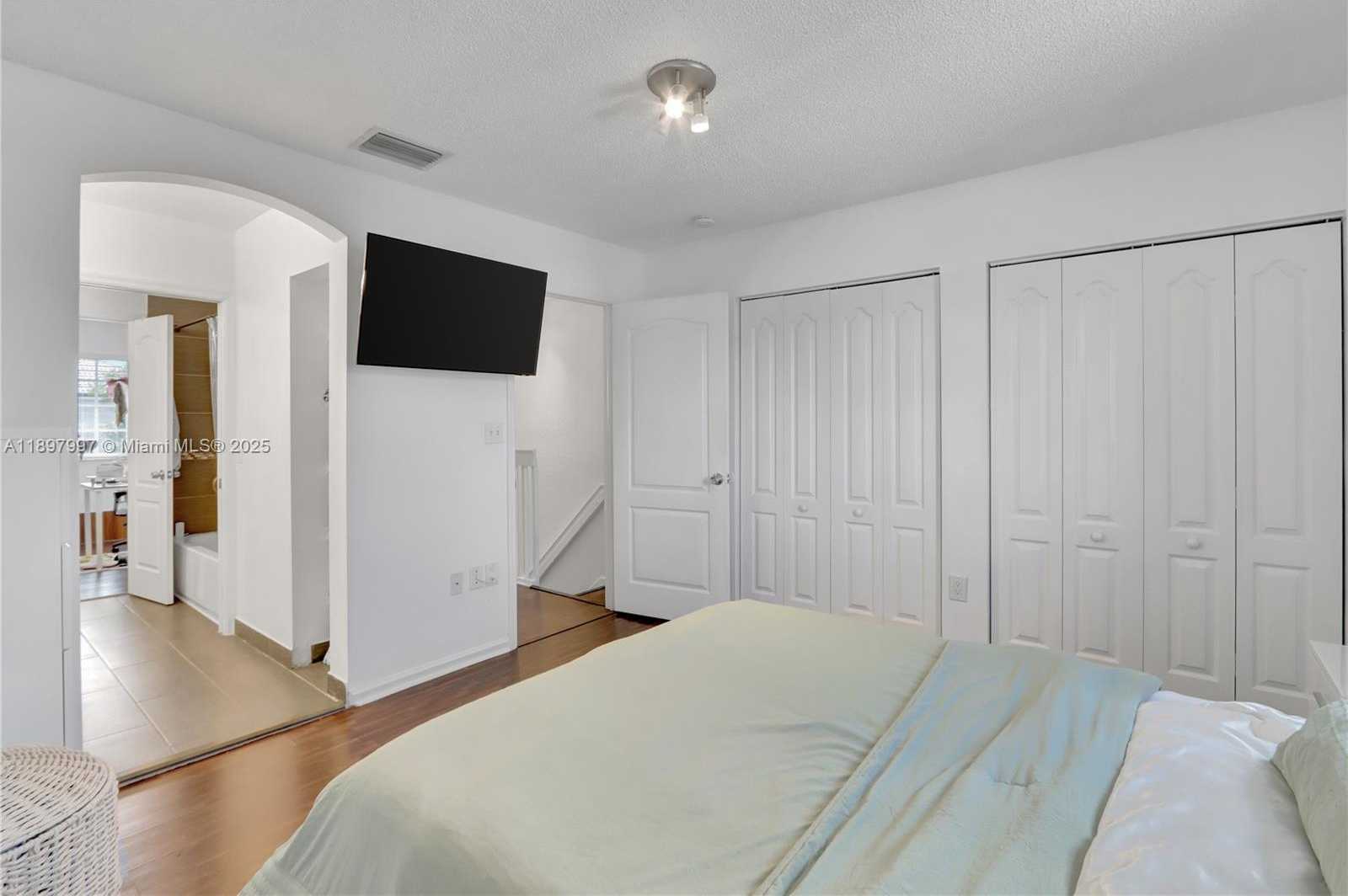 Small Image of 14126 SOUTH WEST 120TH CT #5-14, Miami Number 21