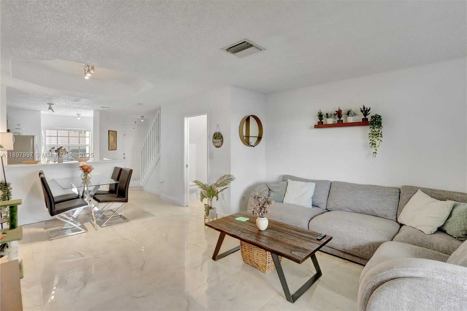 Small Image of 14126 SOUTH WEST 120TH CT #5-14, Miami Number 8