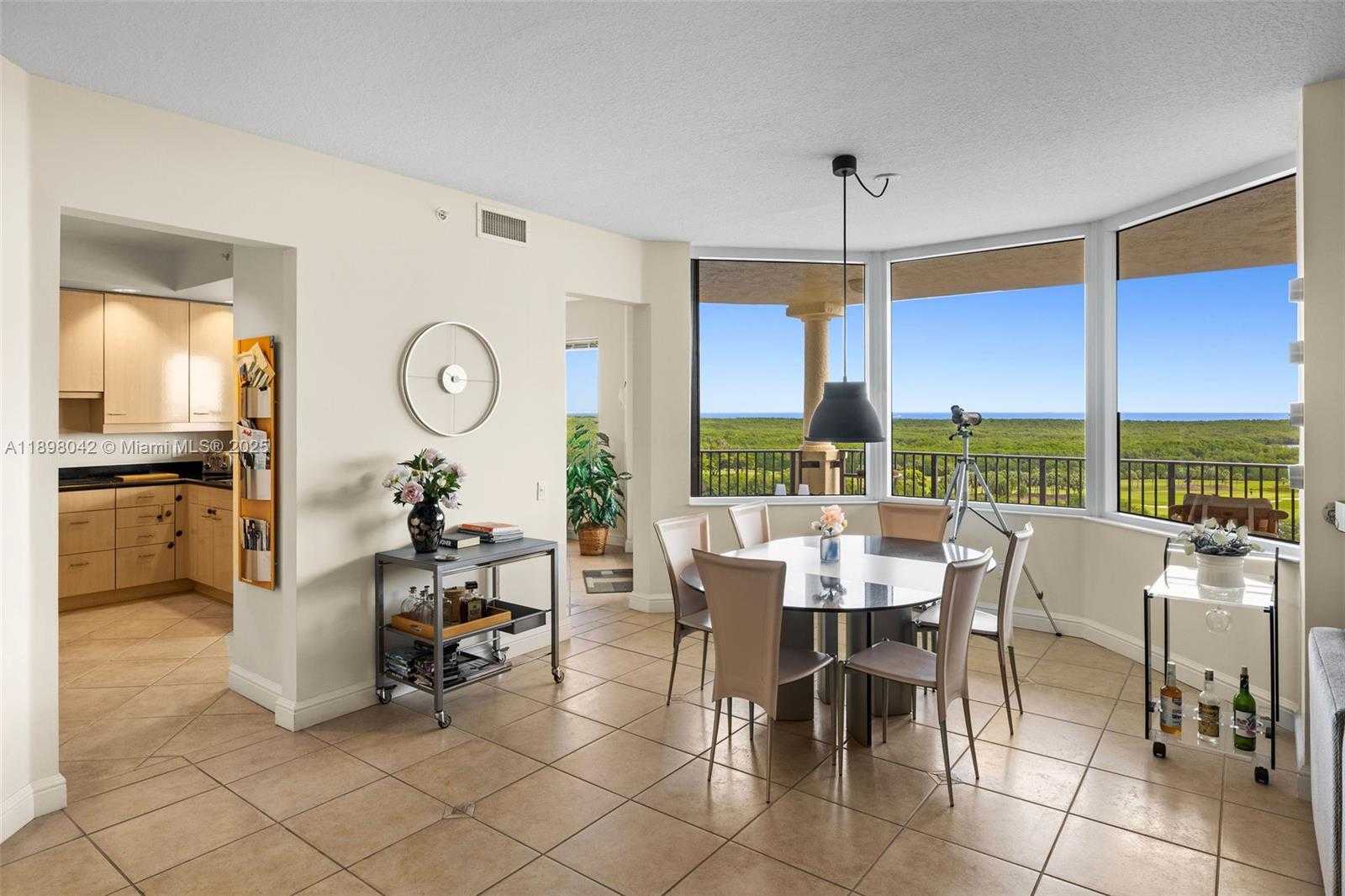 Small Image of 13627 DEERING BAY DR #1002, Coral Gables Number 14