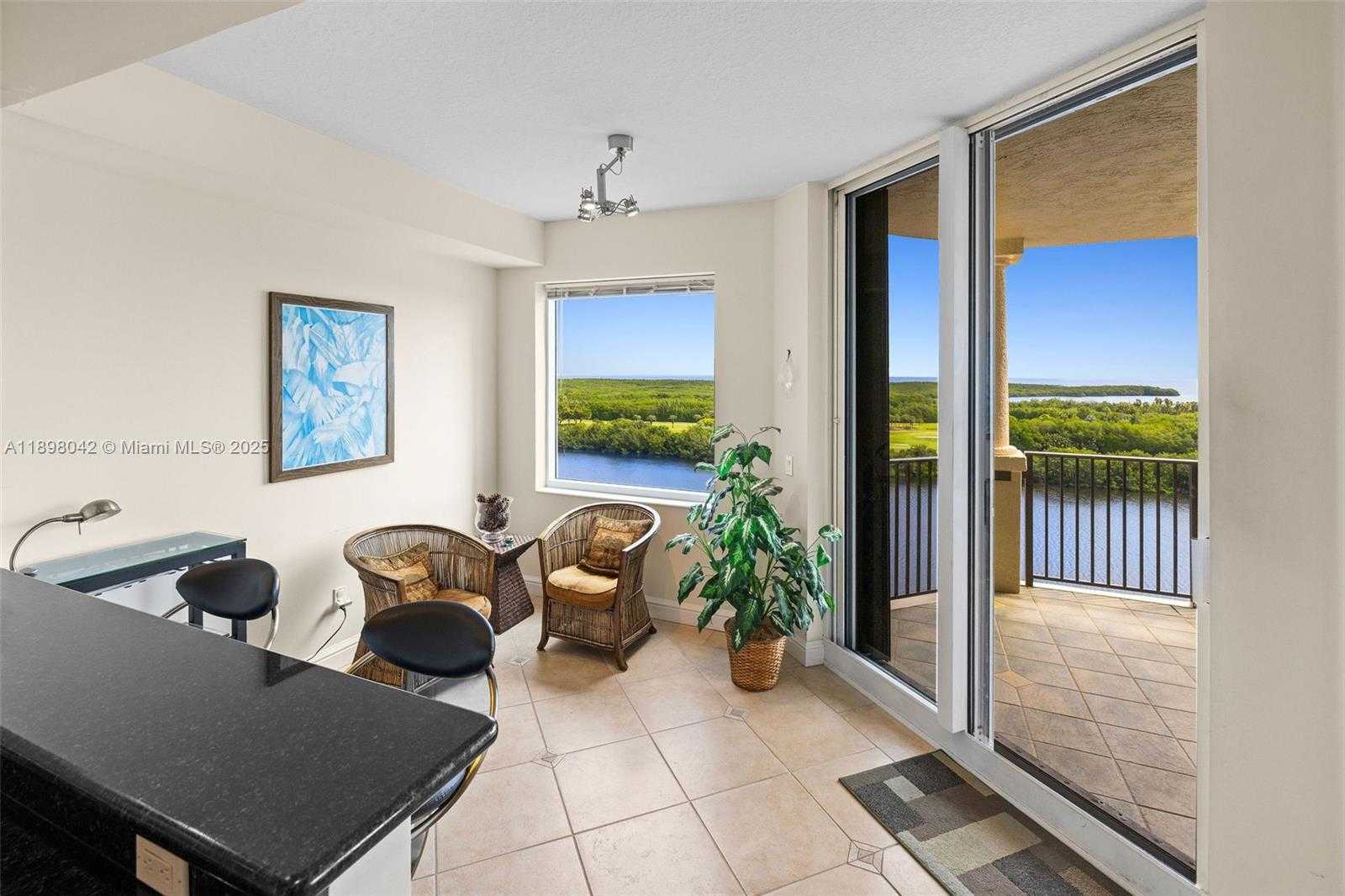 Small Image of 13627 DEERING BAY DR #1002, Coral Gables Number 19