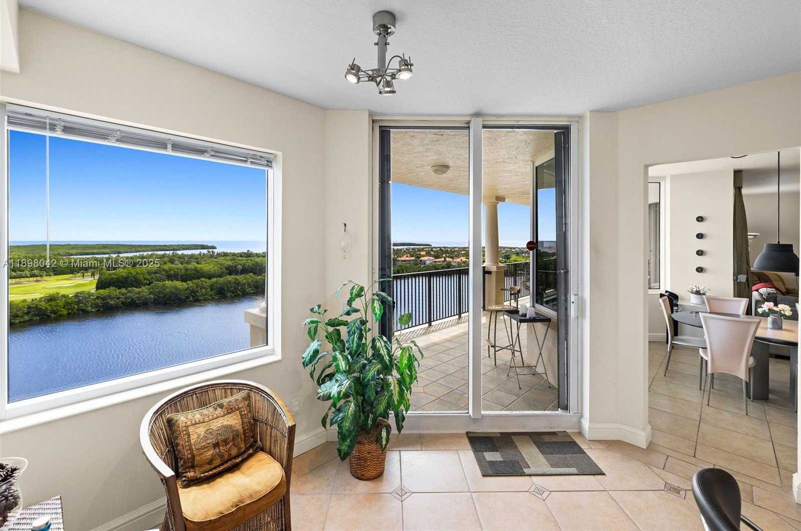Small Image of 13627 DEERING BAY DR #1002, Coral Gables Number 20