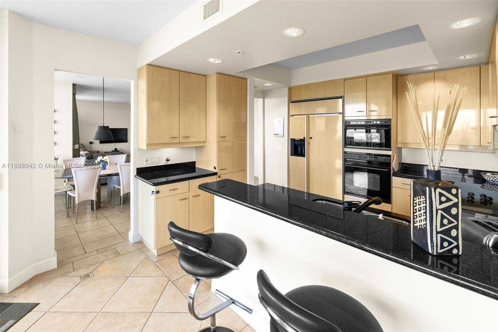 Small Image of 13627 DEERING BAY DR #1002, Coral Gables Number 22