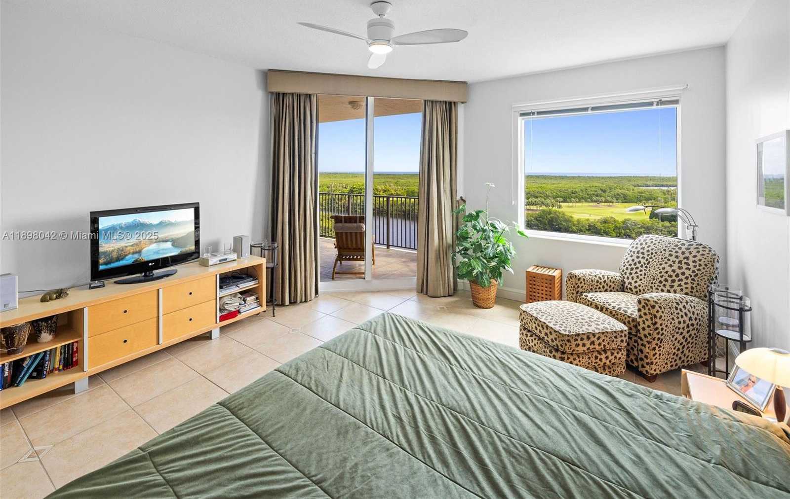 Small Image of 13627 DEERING BAY DR #1002, Coral Gables Number 27