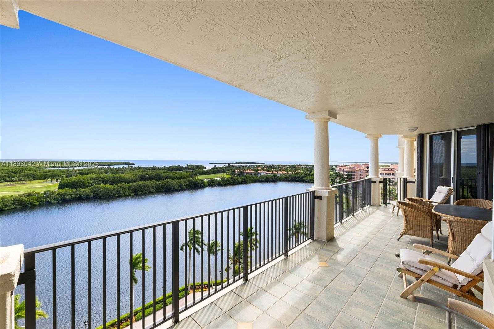 Small Image of 13627 DEERING BAY DR #1002, Coral Gables Number 3