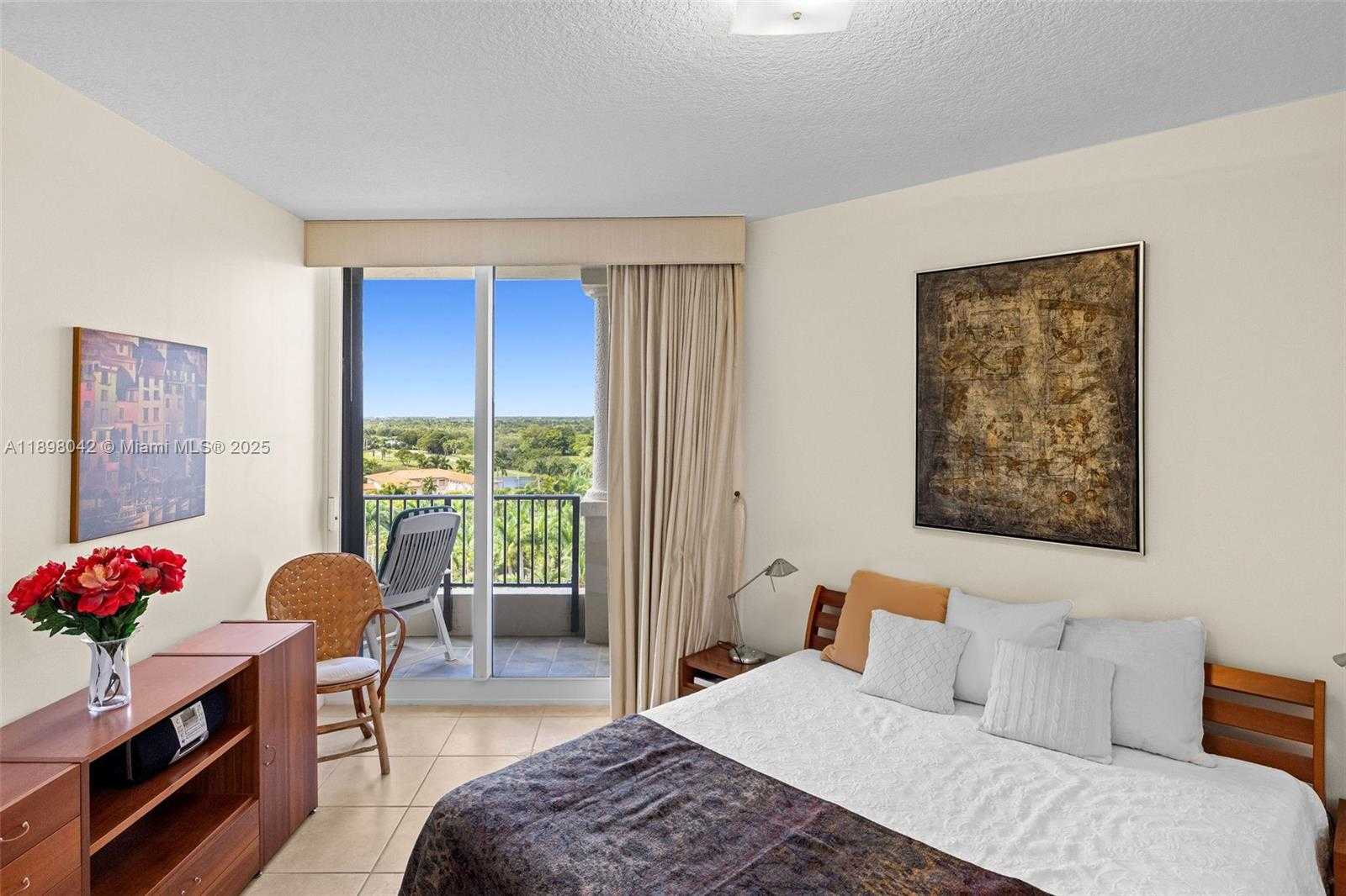 Small Image of 13627 DEERING BAY DR #1002, Coral Gables Number 38