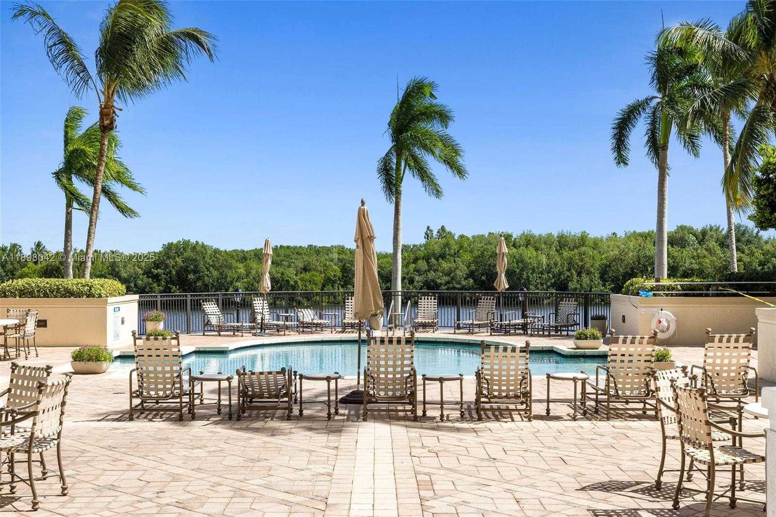 Small Image of 13627 DEERING BAY DR #1002, Coral Gables Number 45