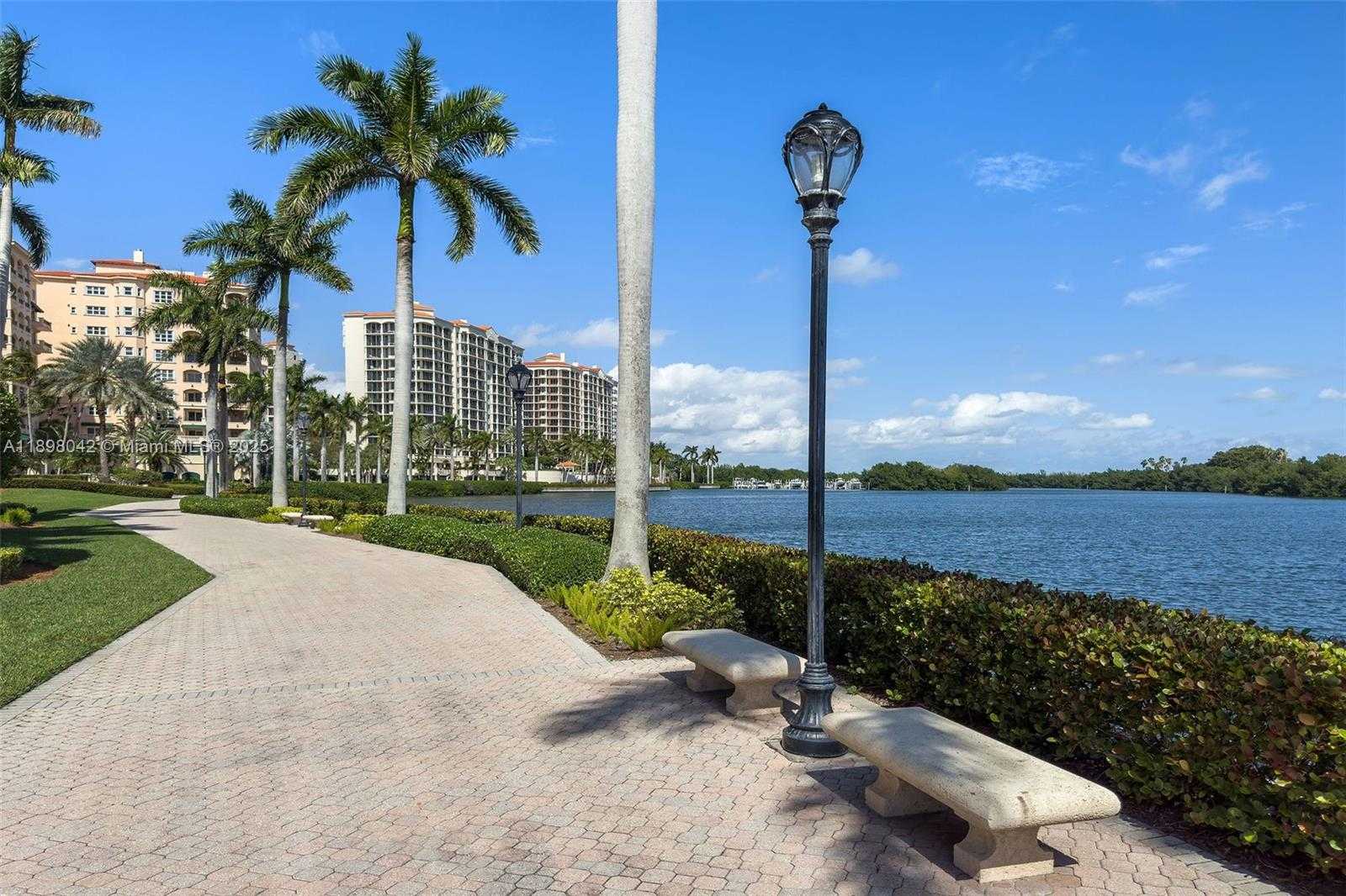 Small Image of 13627 DEERING BAY DR #1002, Coral Gables Number 46