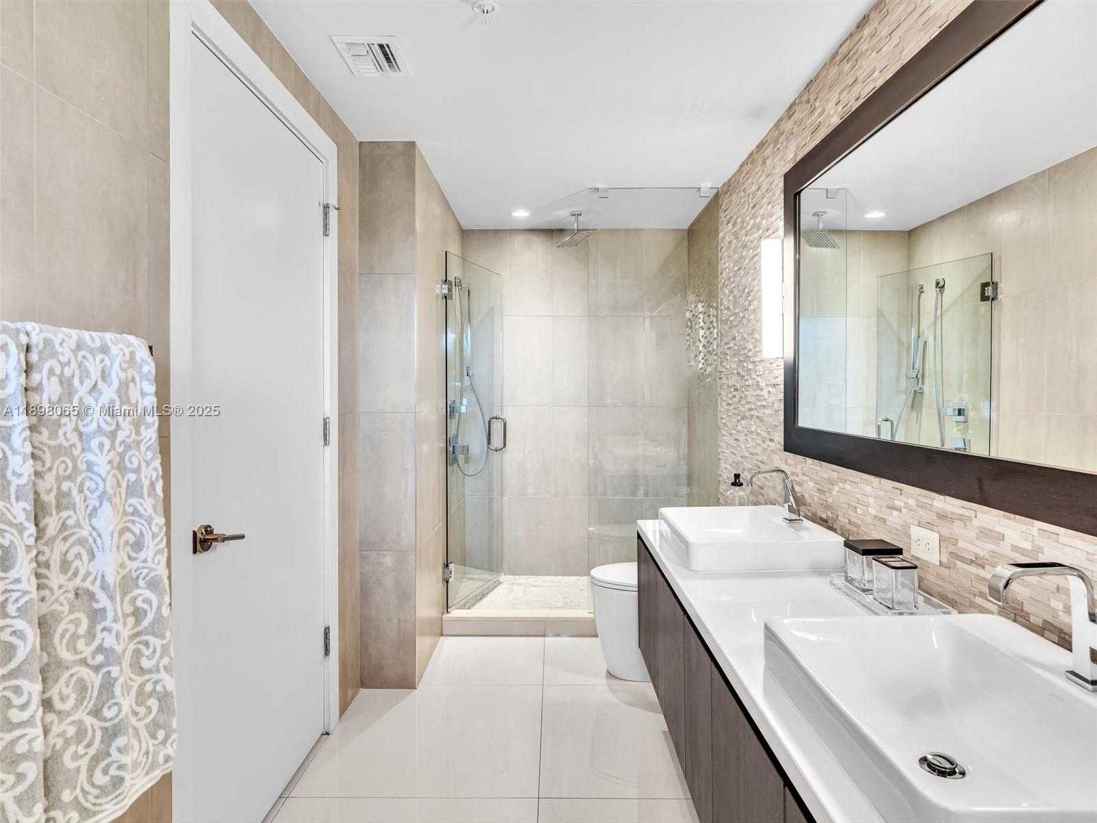 Small Image of 3040 NORTH OCEAN BLVD #N103, Fort Lauderdale Number 20