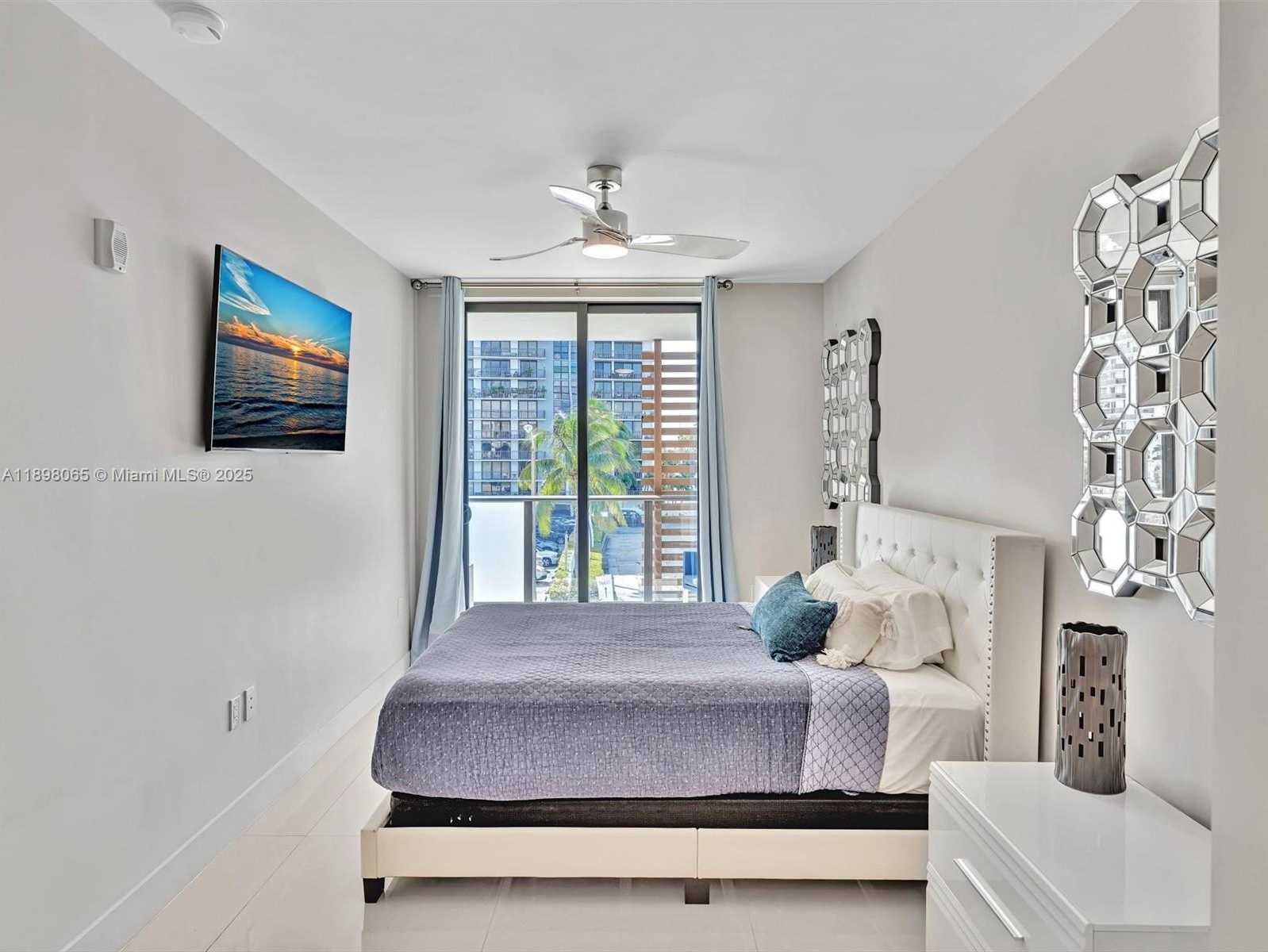 Small Image of 3040 NORTH OCEAN BLVD #N103, Fort Lauderdale Number 22