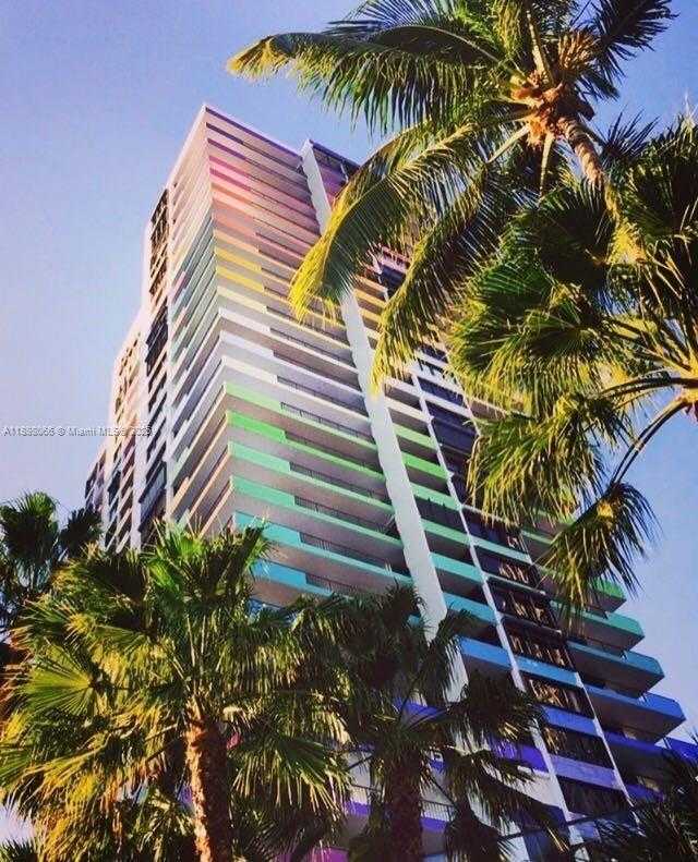Small Image of 1581 BRICKELL AVE #2005, Miami Number 40