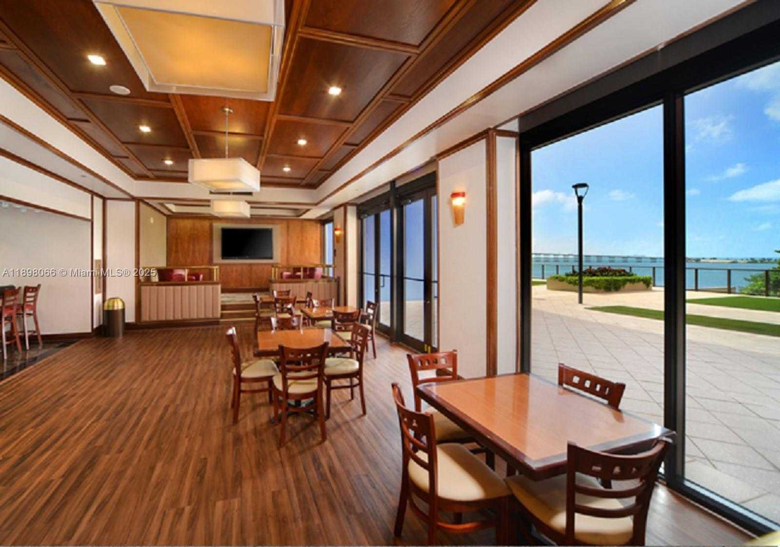 Small Image of 1581 BRICKELL AVE #2005, Miami Number 44