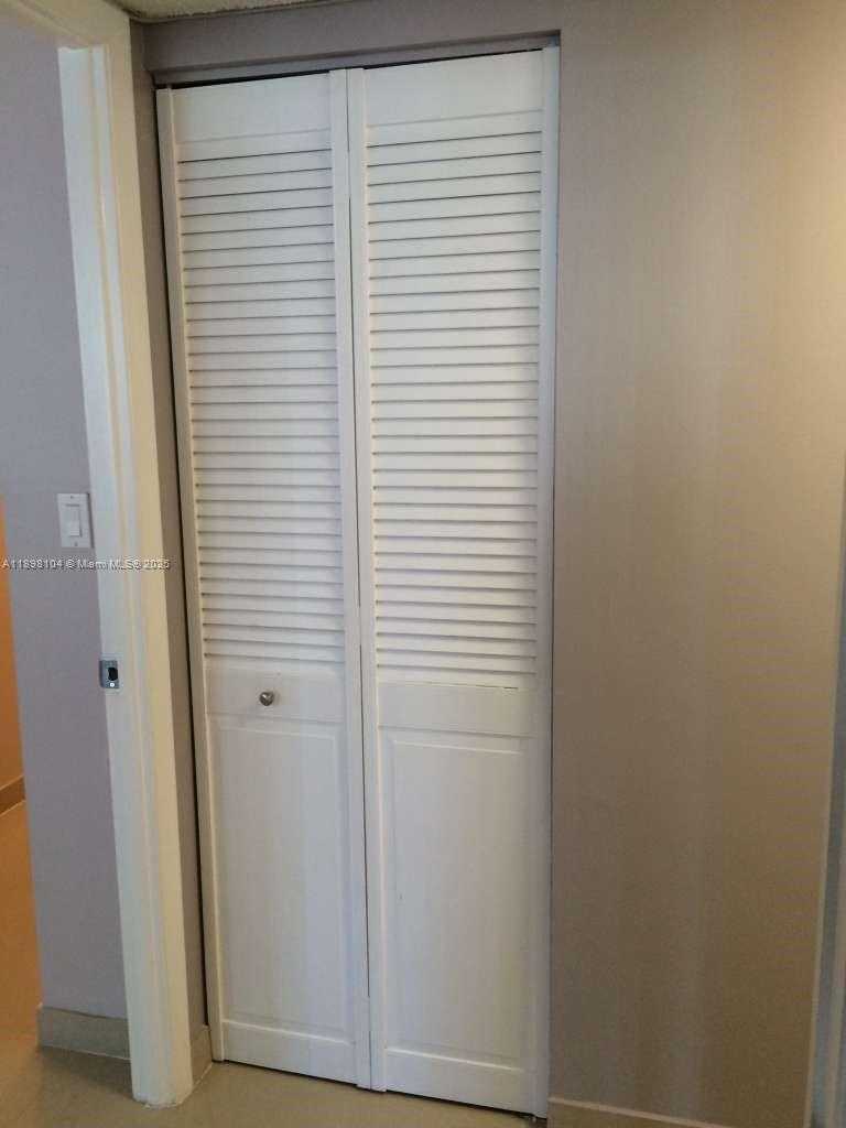 Imagen de Pequeño Objeto