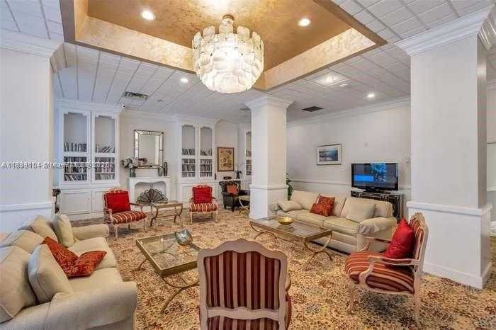 Imagen de Pequeño Objeto