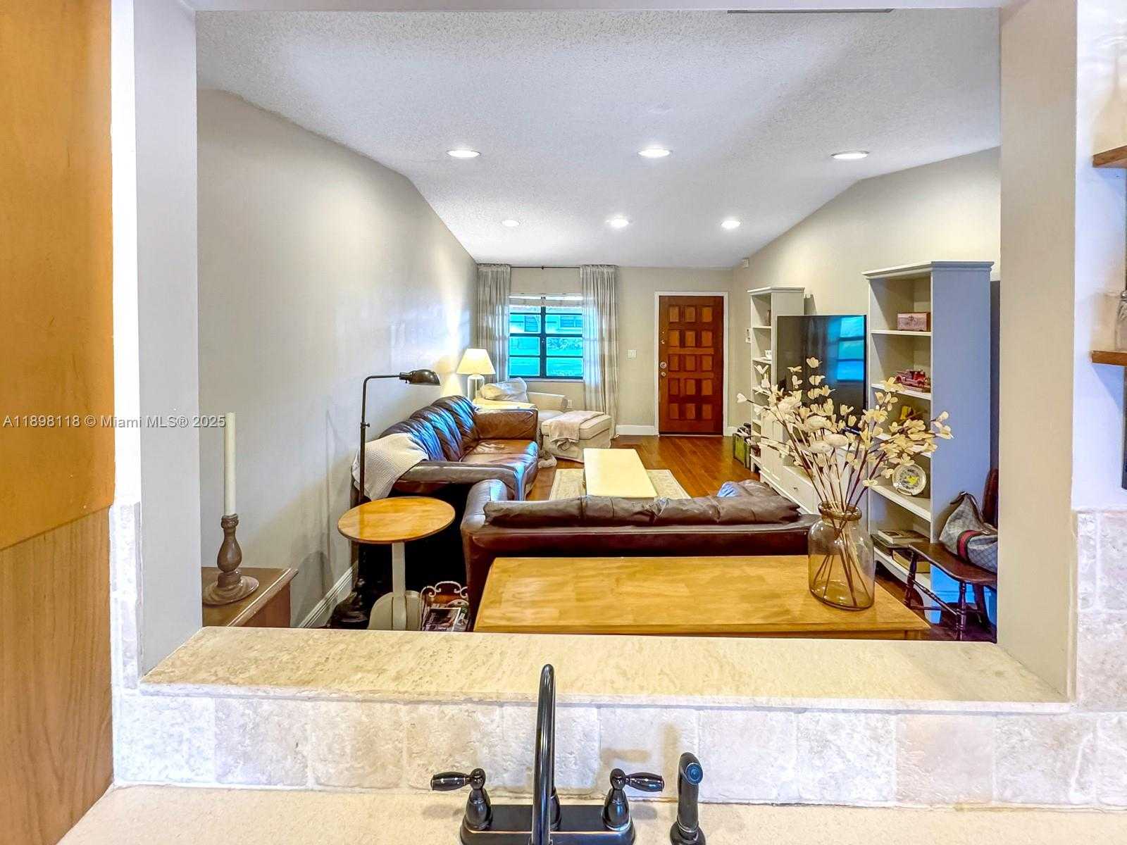 Small Image of 5919 SOUTH WEST 112TH TER, Cooper City Number 11