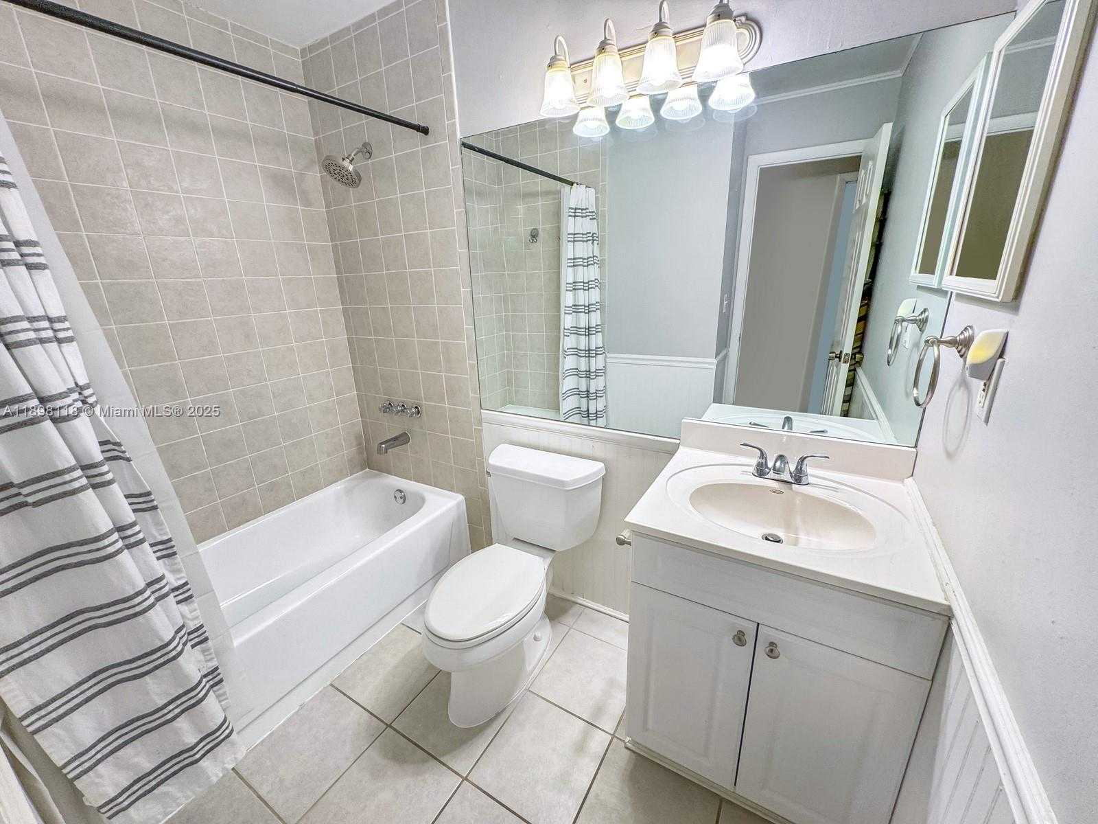 Small Image of 5919 SOUTH WEST 112TH TER, Cooper City Number 25