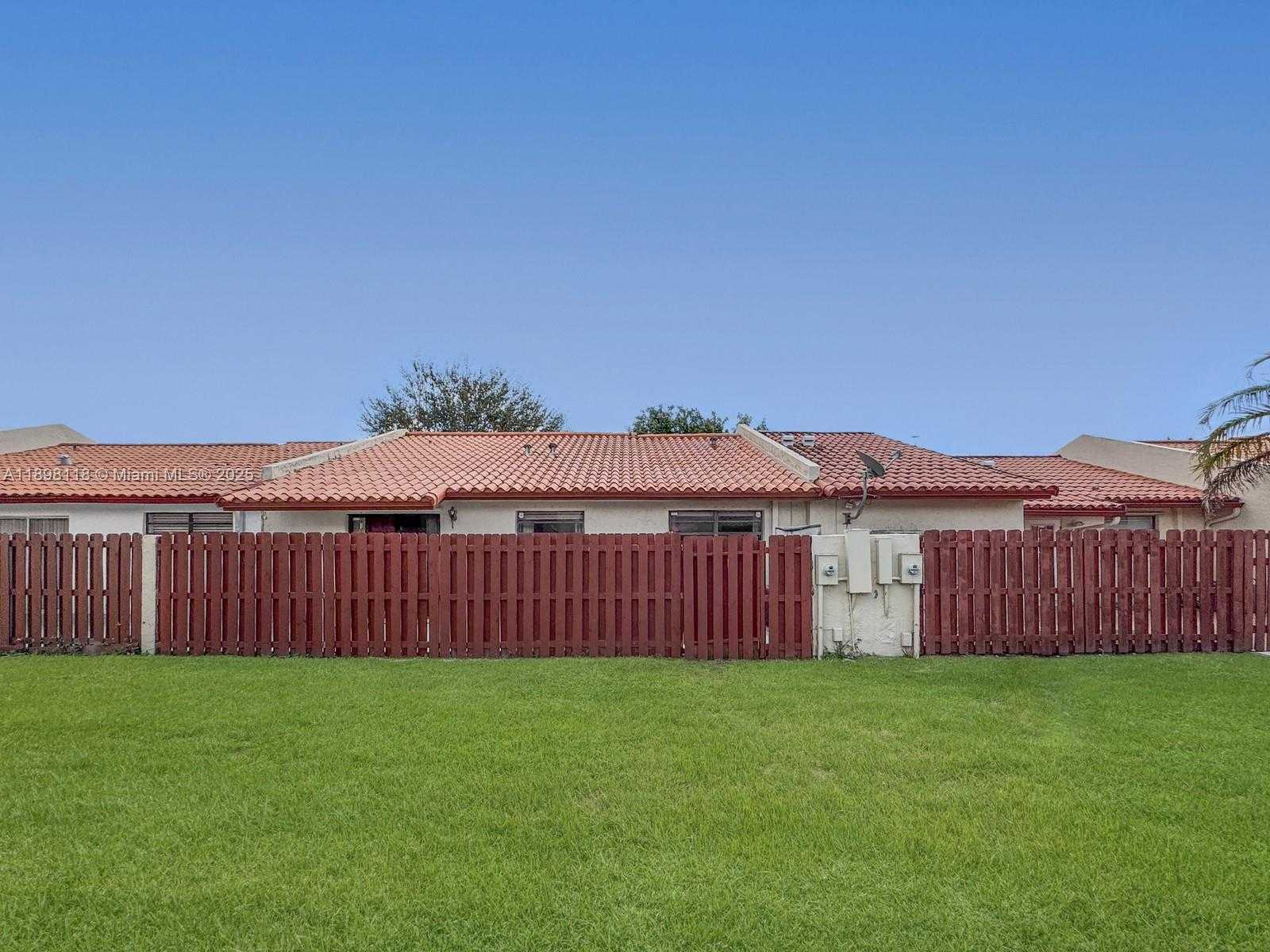 Small Image of 5919 SOUTH WEST 112TH TER, Cooper City Number 33