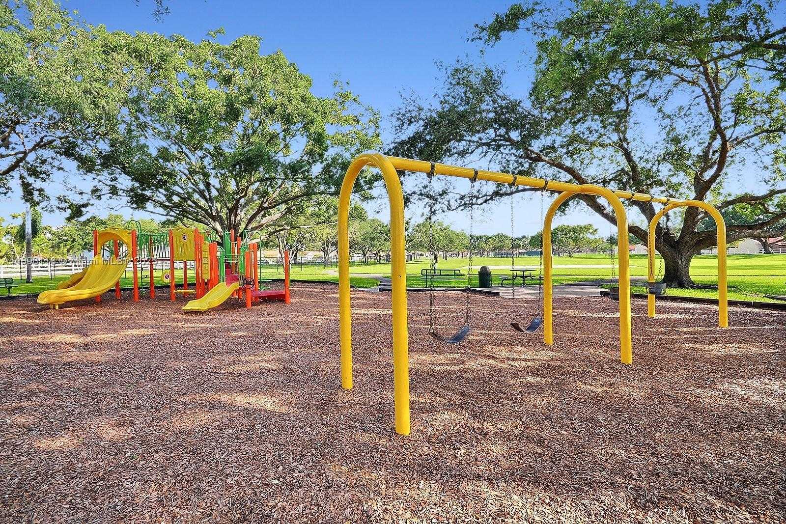 Small Image of 5919 SOUTH WEST 112TH TER, Cooper City Number 36