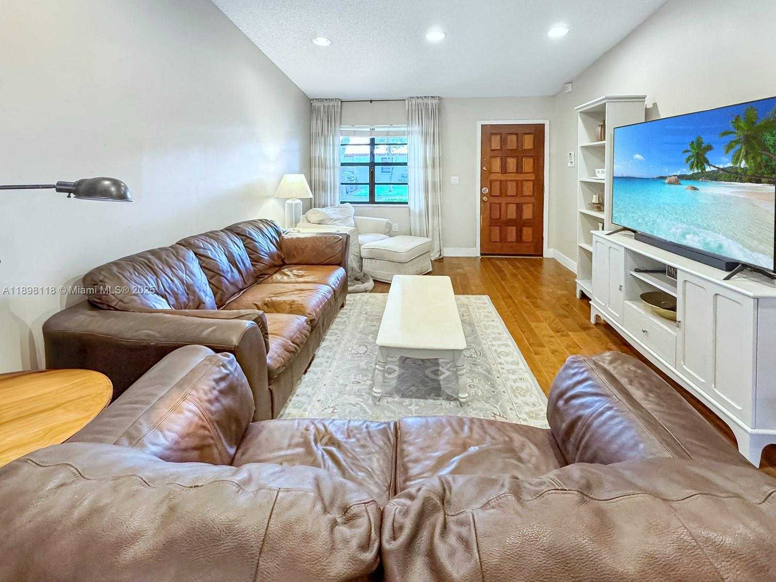 Small Image of 5919 SOUTH WEST 112TH TER, Cooper City Number 6