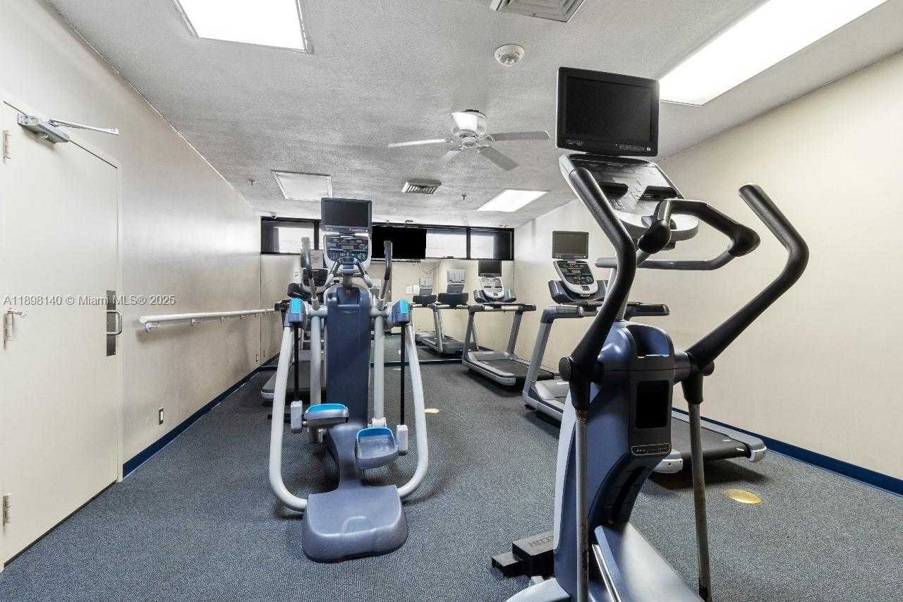 Small Image of 520 BRICKELL KEY DR #A1616, Miami Number 19