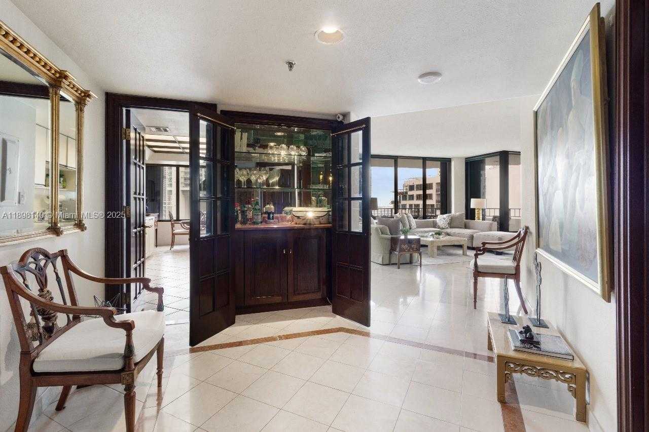 Small Image of 520 BRICKELL KEY DR #A1616, Miami Number 25