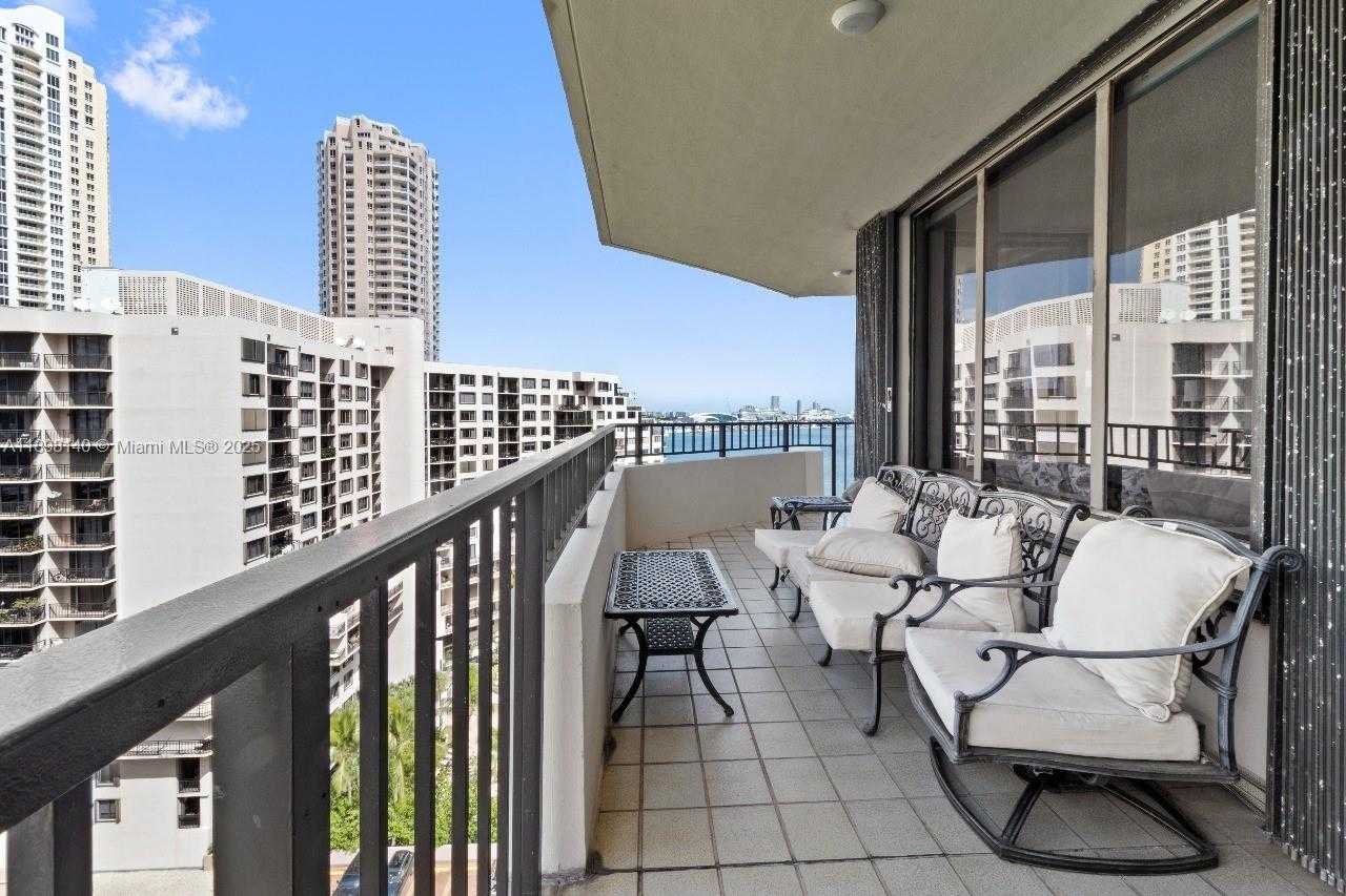 Small Image of 520 BRICKELL KEY DR #A1616, Miami Number 33