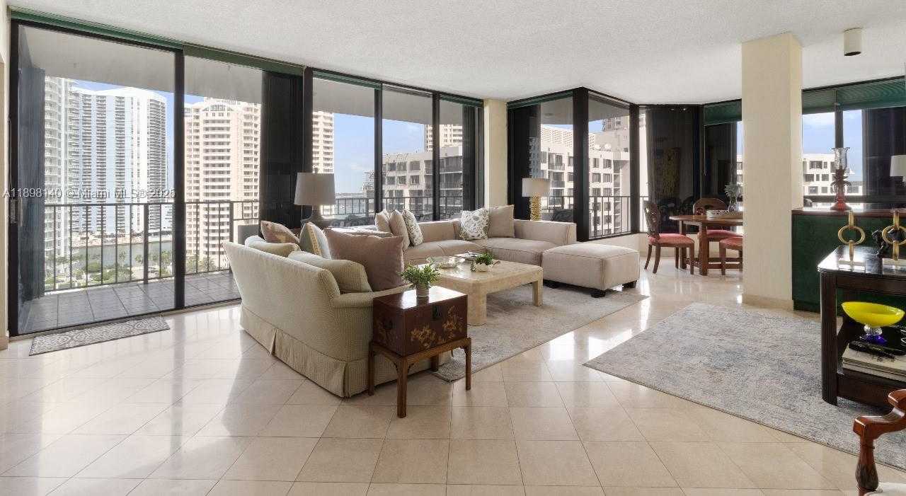 Small Image of 520 BRICKELL KEY DR #A1616, Miami Number 37