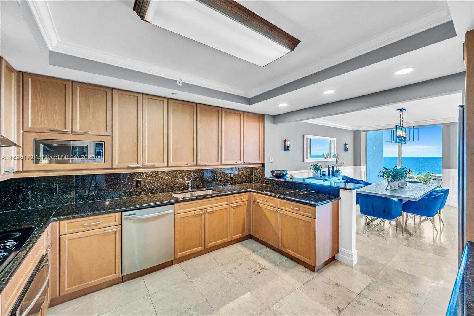 Small Image of 20201 EAST COUNTRY CLUB DR #1907, Aventura Number 29