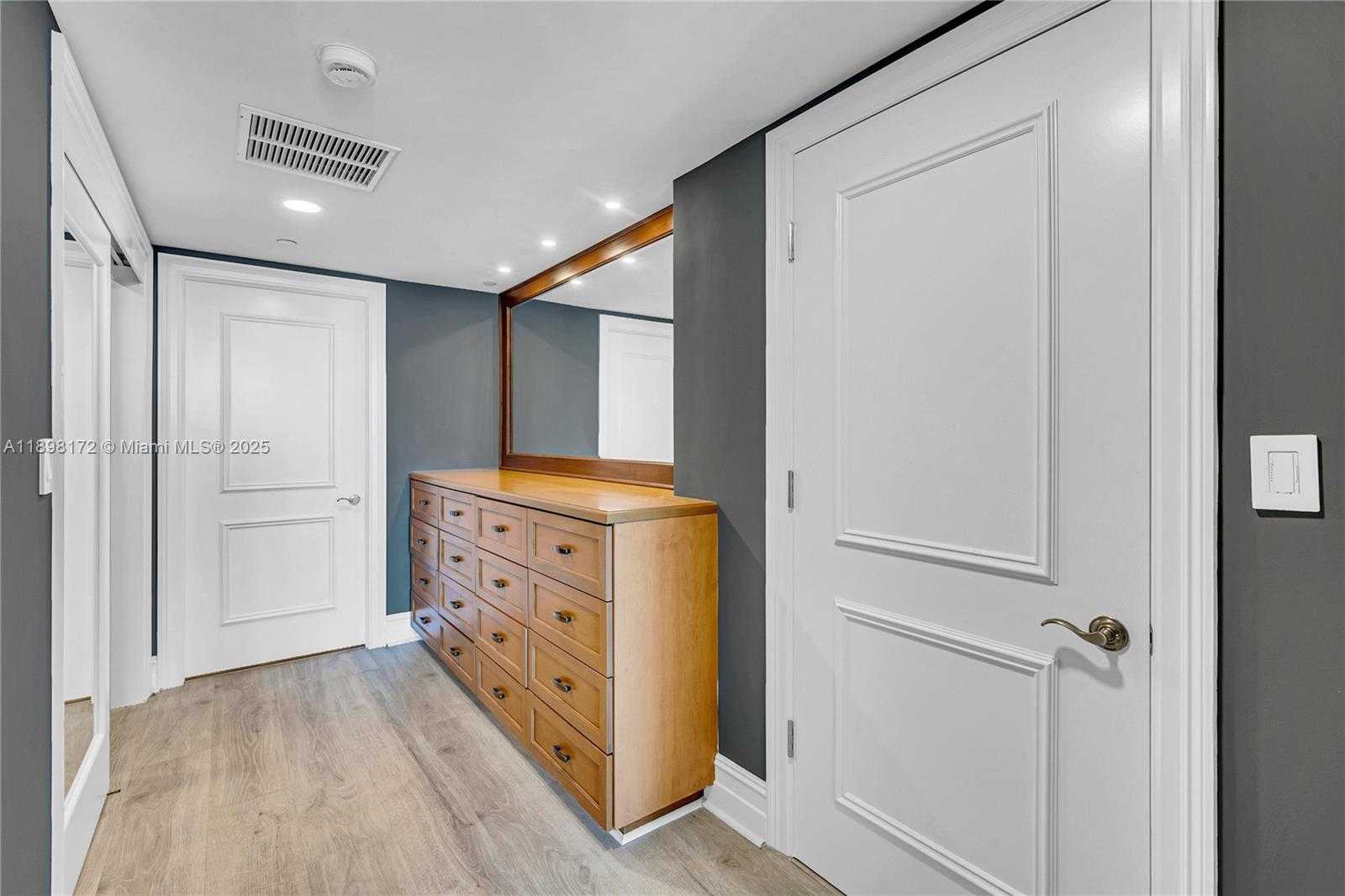 Small Image of 20201 EAST COUNTRY CLUB DR #1907, Aventura Number 48