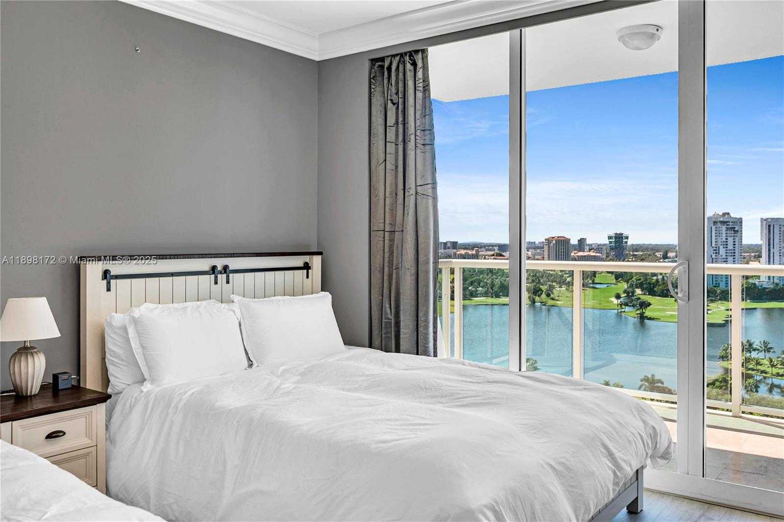 Small Image of 20201 EAST COUNTRY CLUB DR #1907, Aventura Number 56