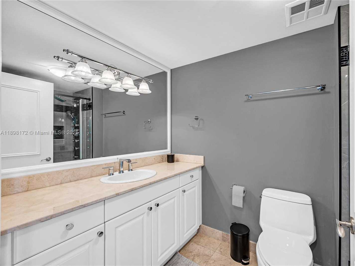 Small Image of 20201 EAST COUNTRY CLUB DR #1907, Aventura Number 60