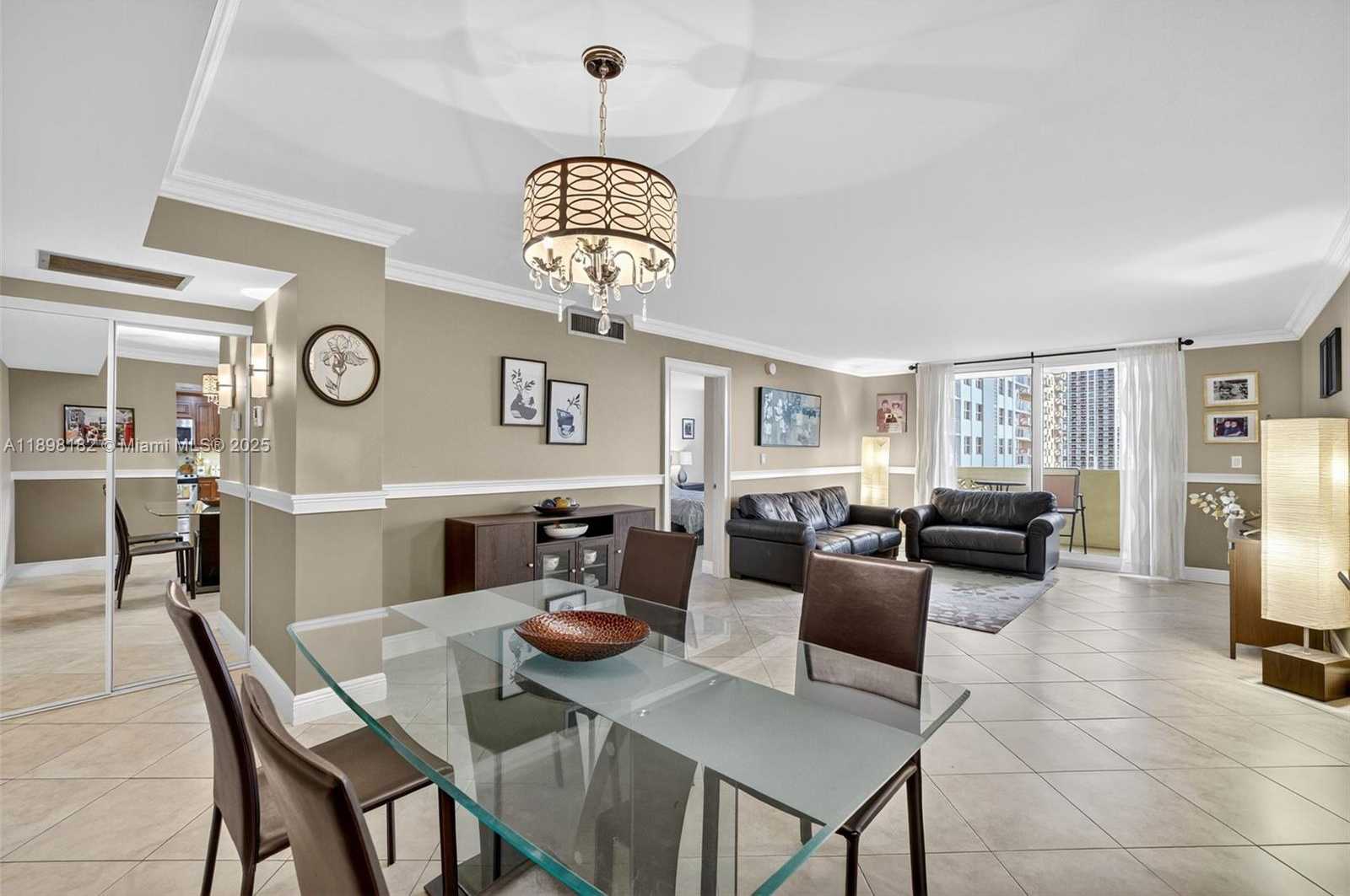 Small Image of 1833 SOUTH OCEAN DR #1004, Hallandale Beach Number 10