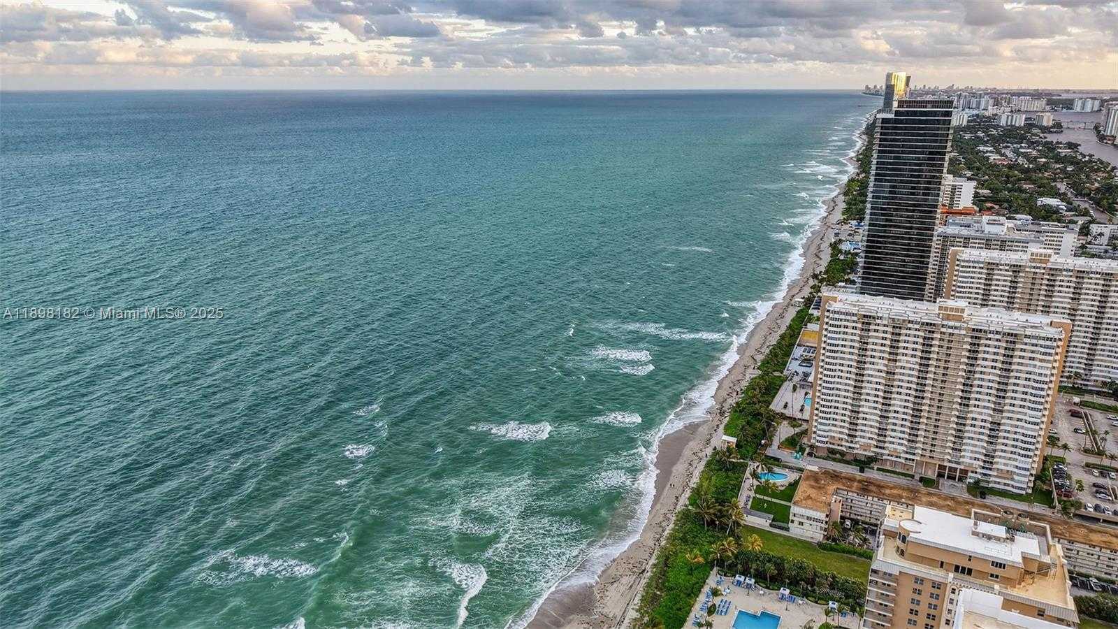 Small Image of 1833 SOUTH OCEAN DR #1004, Hallandale Beach Number 62