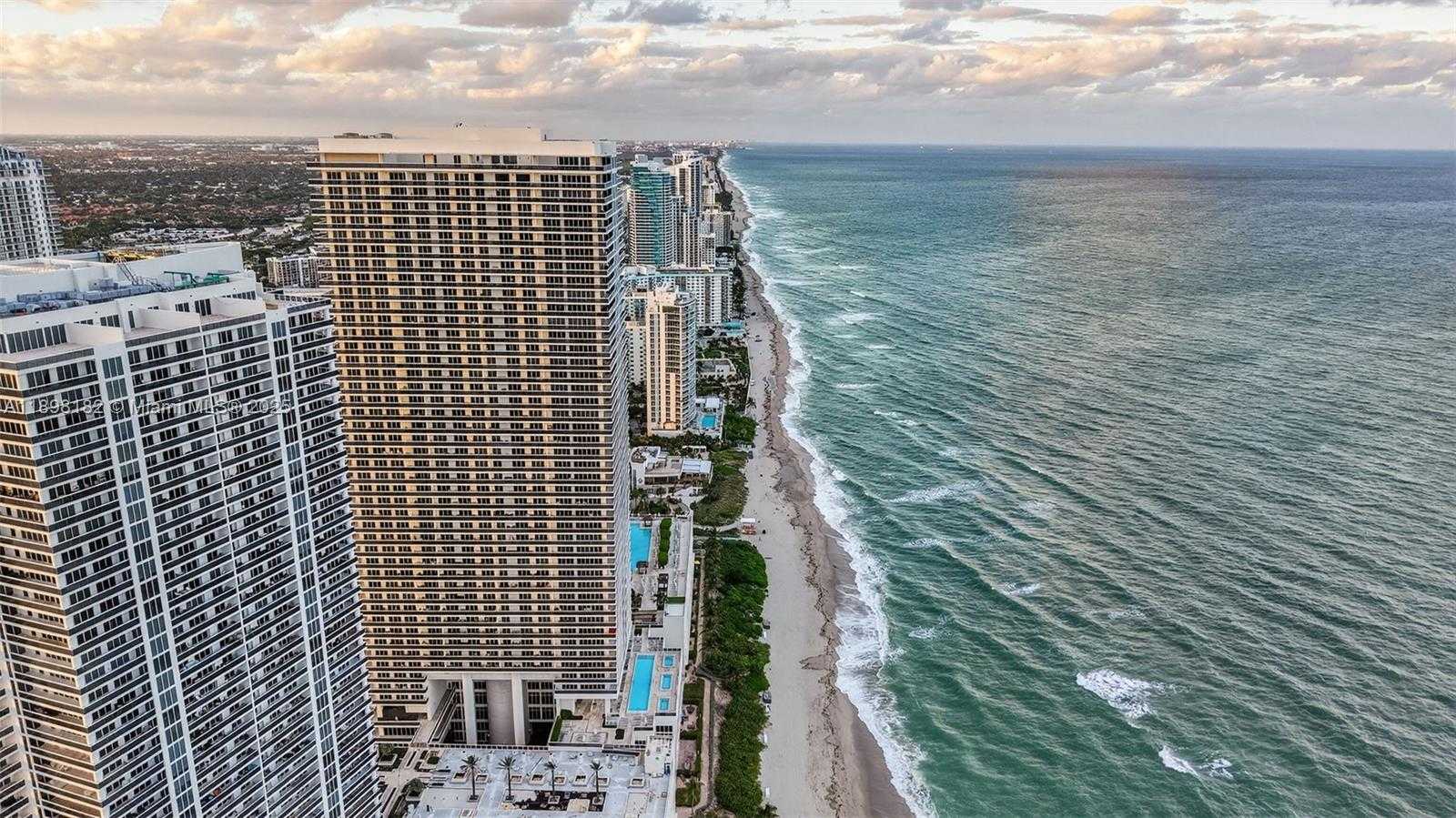 Small Image of 1833 SOUTH OCEAN DR #1004, Hallandale Beach Number 63