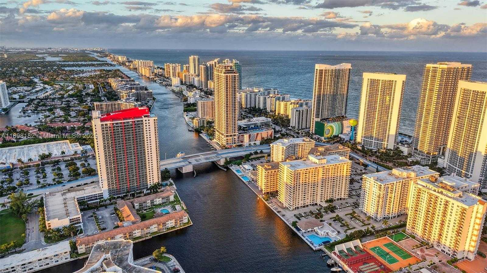 Small Image of 1833 SOUTH OCEAN DR #1004, Hallandale Beach Number 67