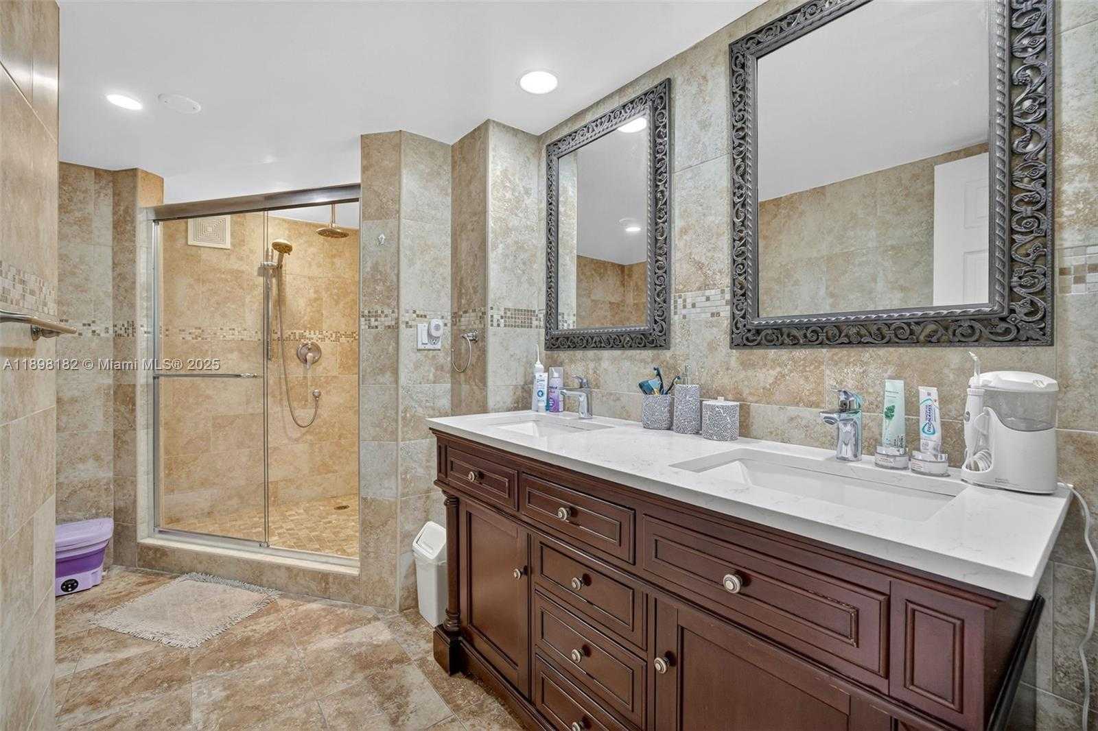 Small Image of 1833 SOUTH OCEAN DR #1004, Hallandale Beach Number 7